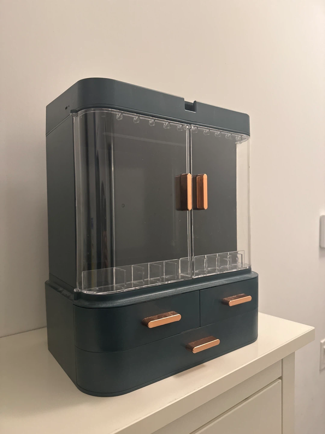 Dark Green Makeup Organizer with Drawers and Clear Doors 🥕