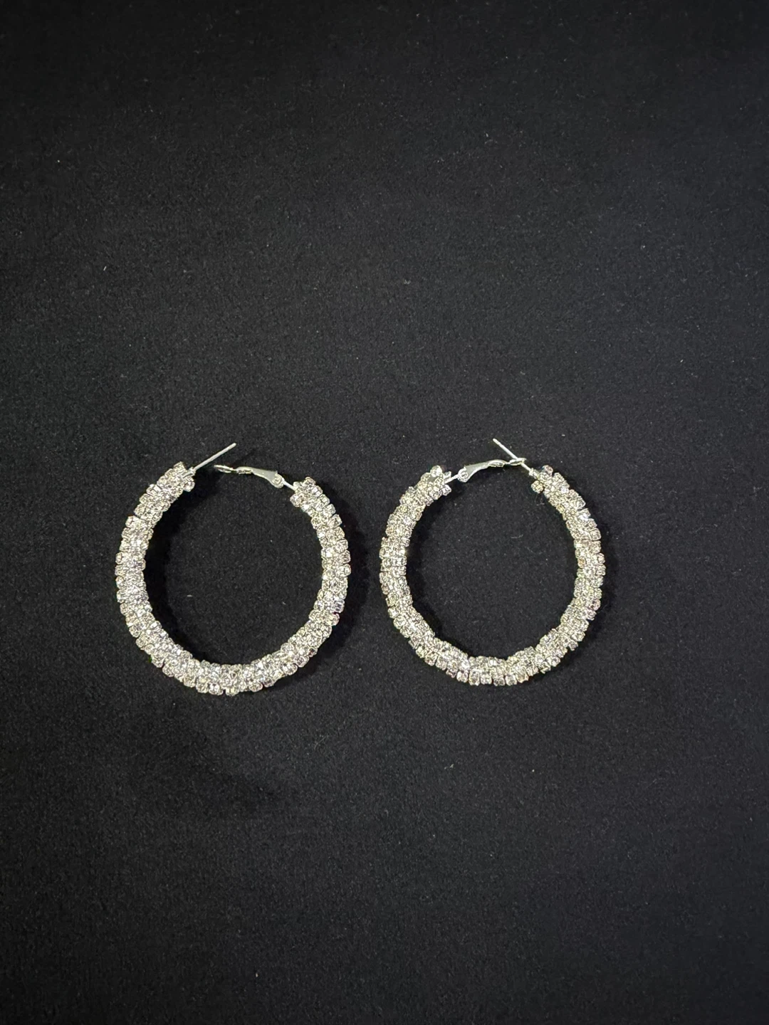 Sparkly Hoop Earrings - photo 3