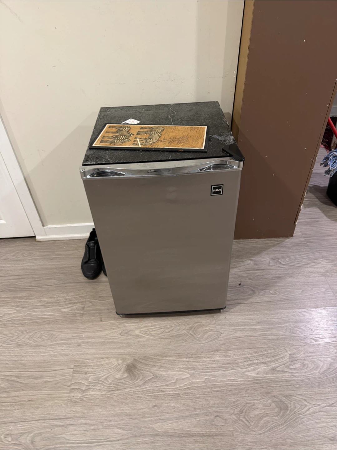 RCA 4.5 cu. ft. Compact Fridge - Stainless Steel
