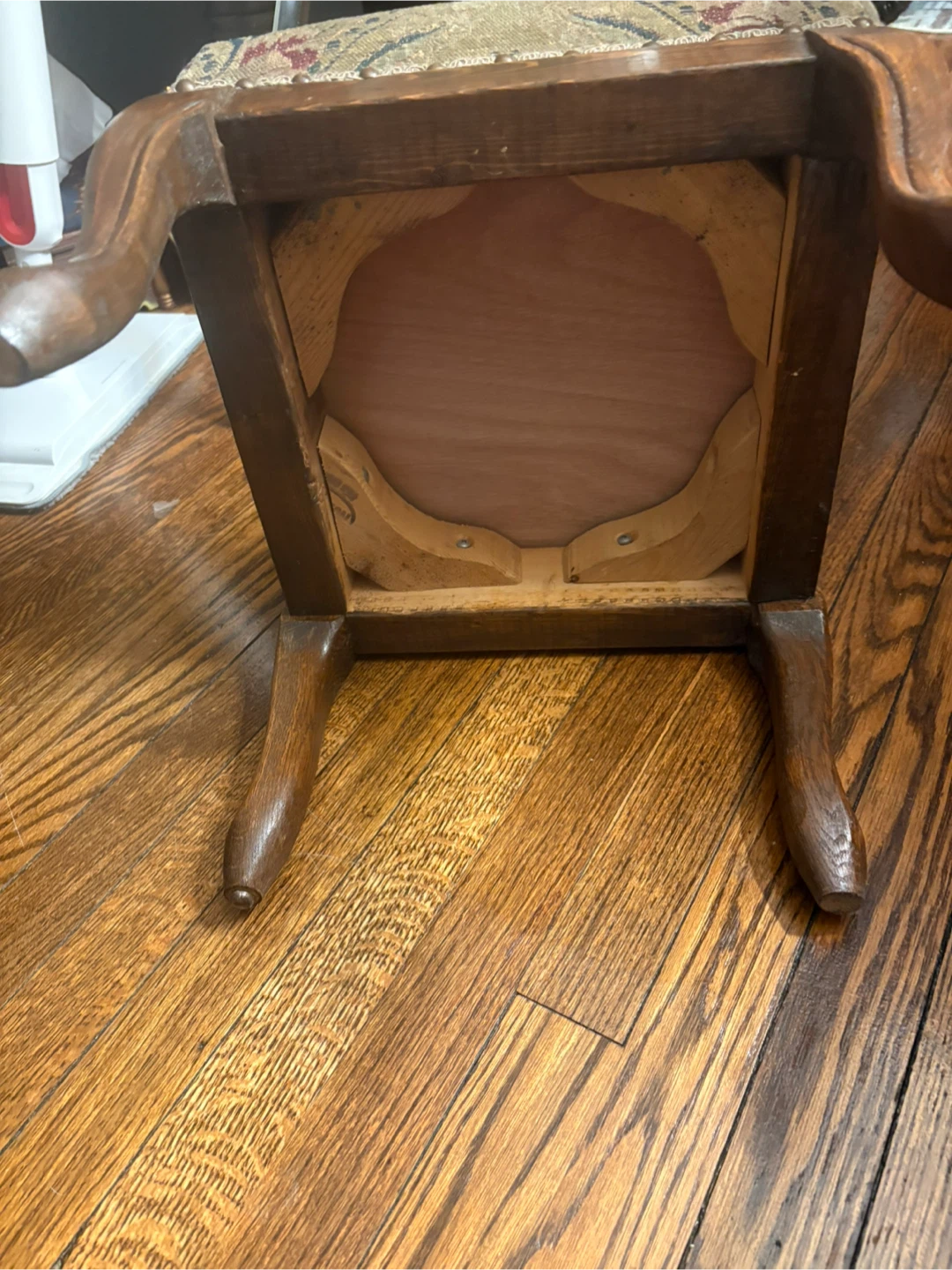 🥕 Tapestry Footstool Ottoman - photo 3