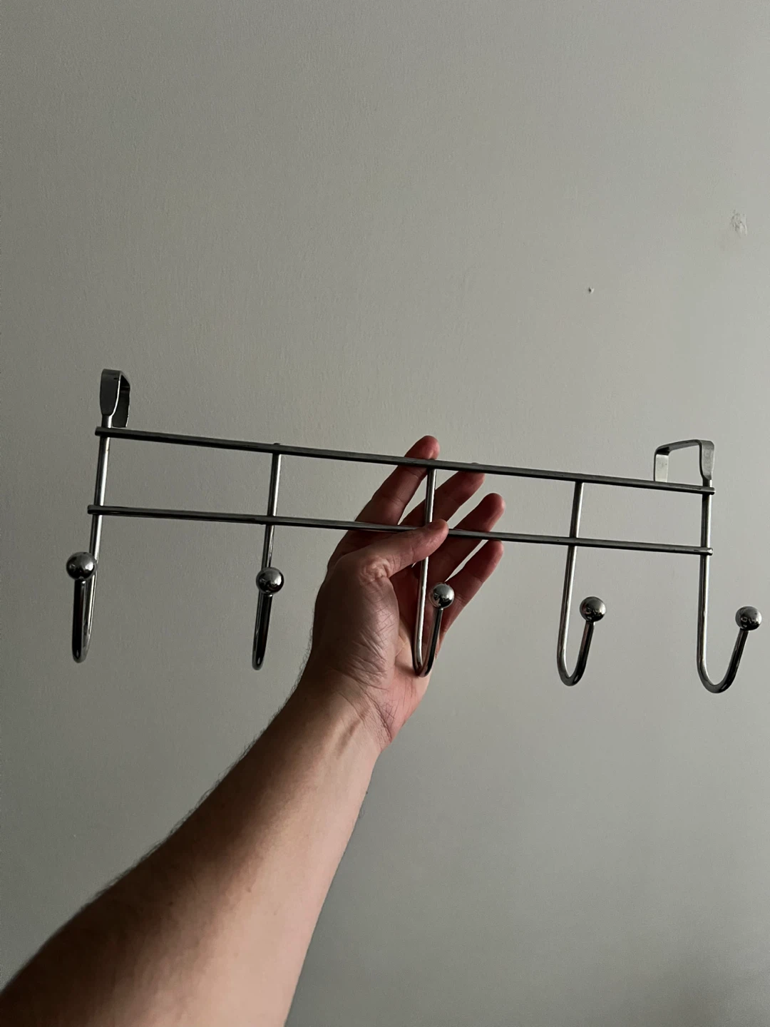 Silver Metal Over-the-Door 5 Hook Rack
