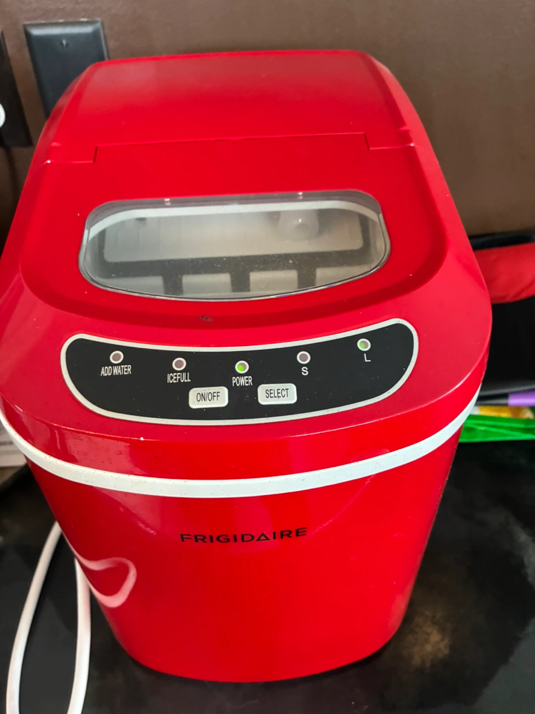 Frigidaire Red Portable Ice Maker - photo 2