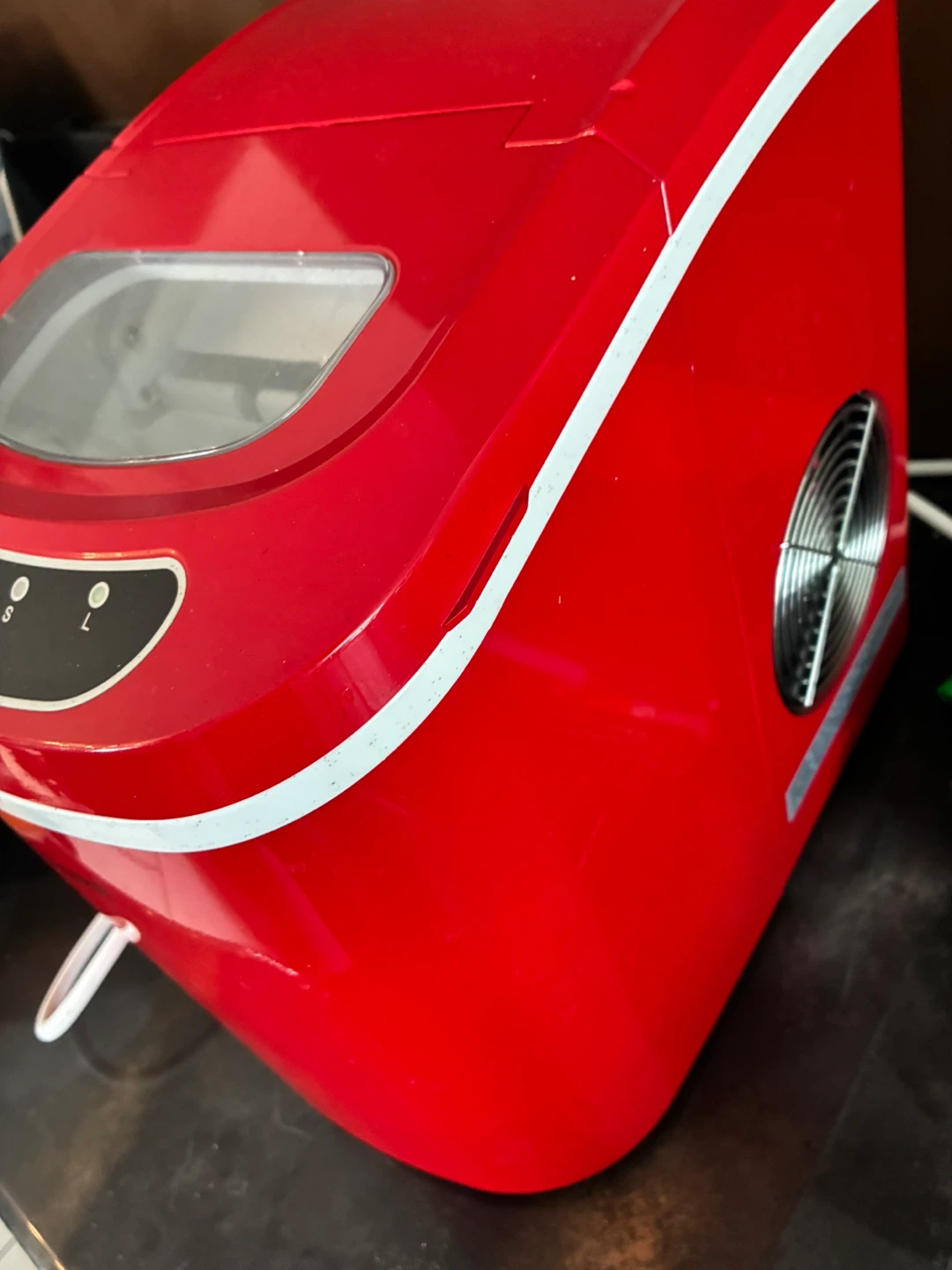 Frigidaire Red Portable Ice Maker