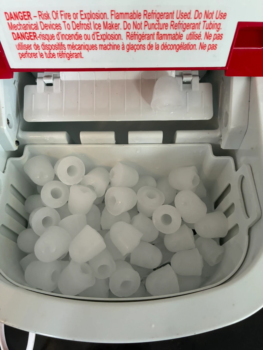 Frigidaire Red Portable Ice Maker - photo 3
