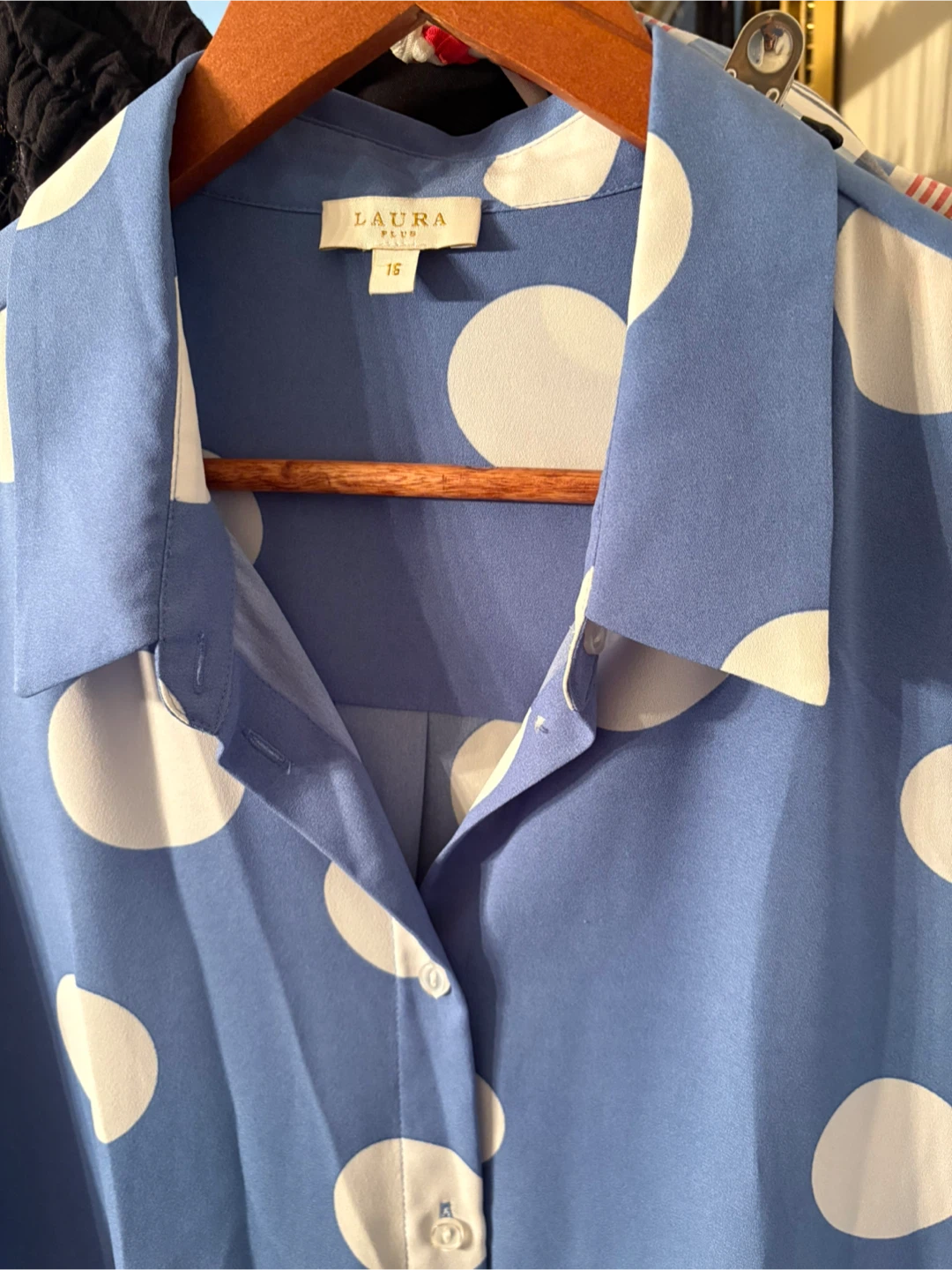 Laura Blue Polka Dot Blouse Size 16 - photo 3