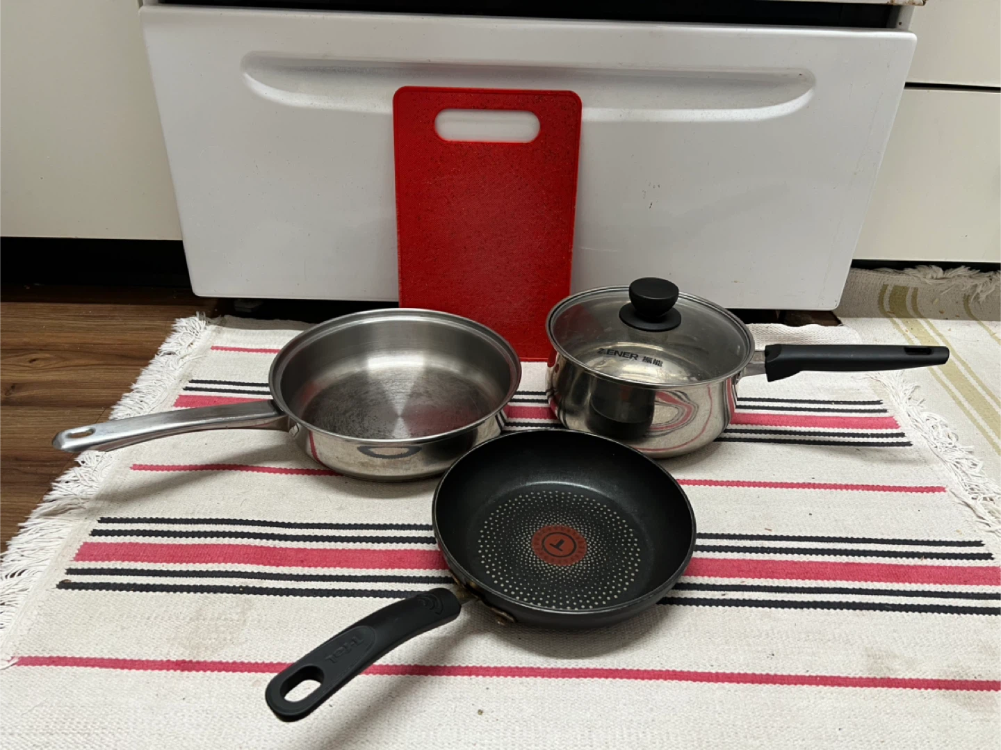 T-fal Frying Pan, Stainless Steel Pot & Cutting Board