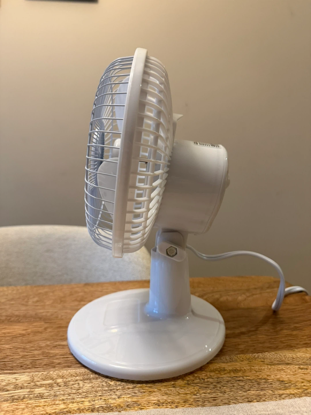 🥕GO ON 6-inch 2-Speed Desk Fan - photo 2