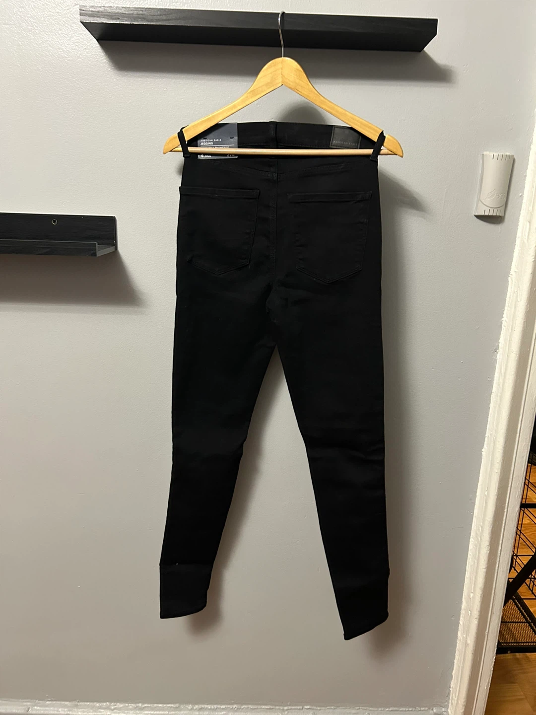 American Eagle Black Super High-Rise Jegging Jeans - photo 4
