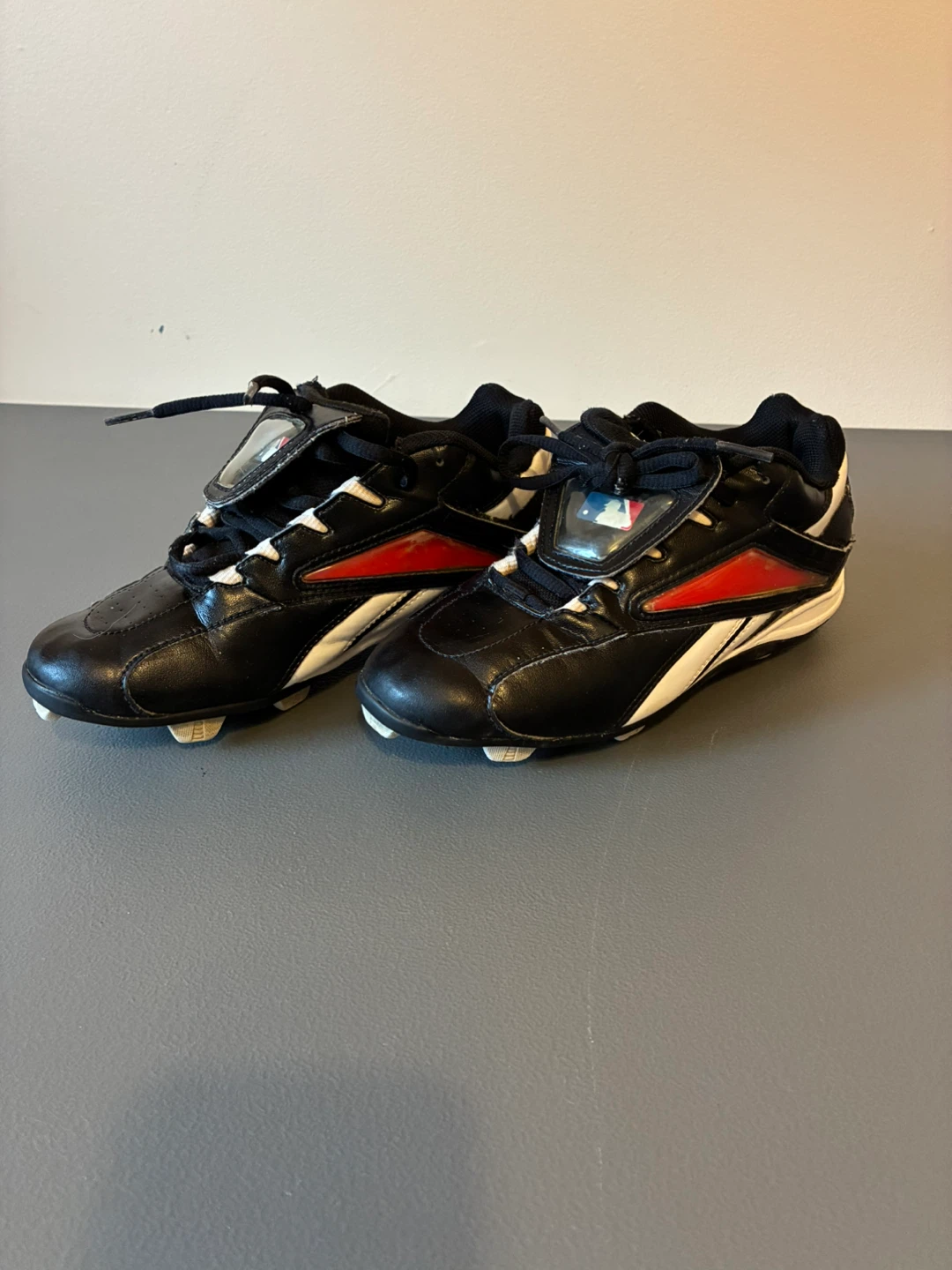 Reebok Customizable Low  Boys  Men's Baseball Cleats US Size 5 - photo 2