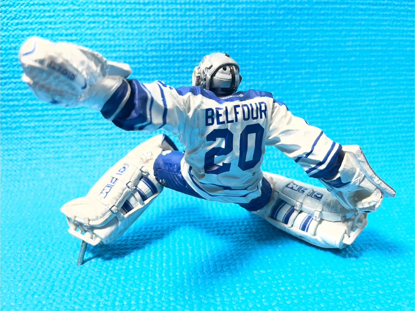 Toronto Maple Leafs figures set of 4 incomplete