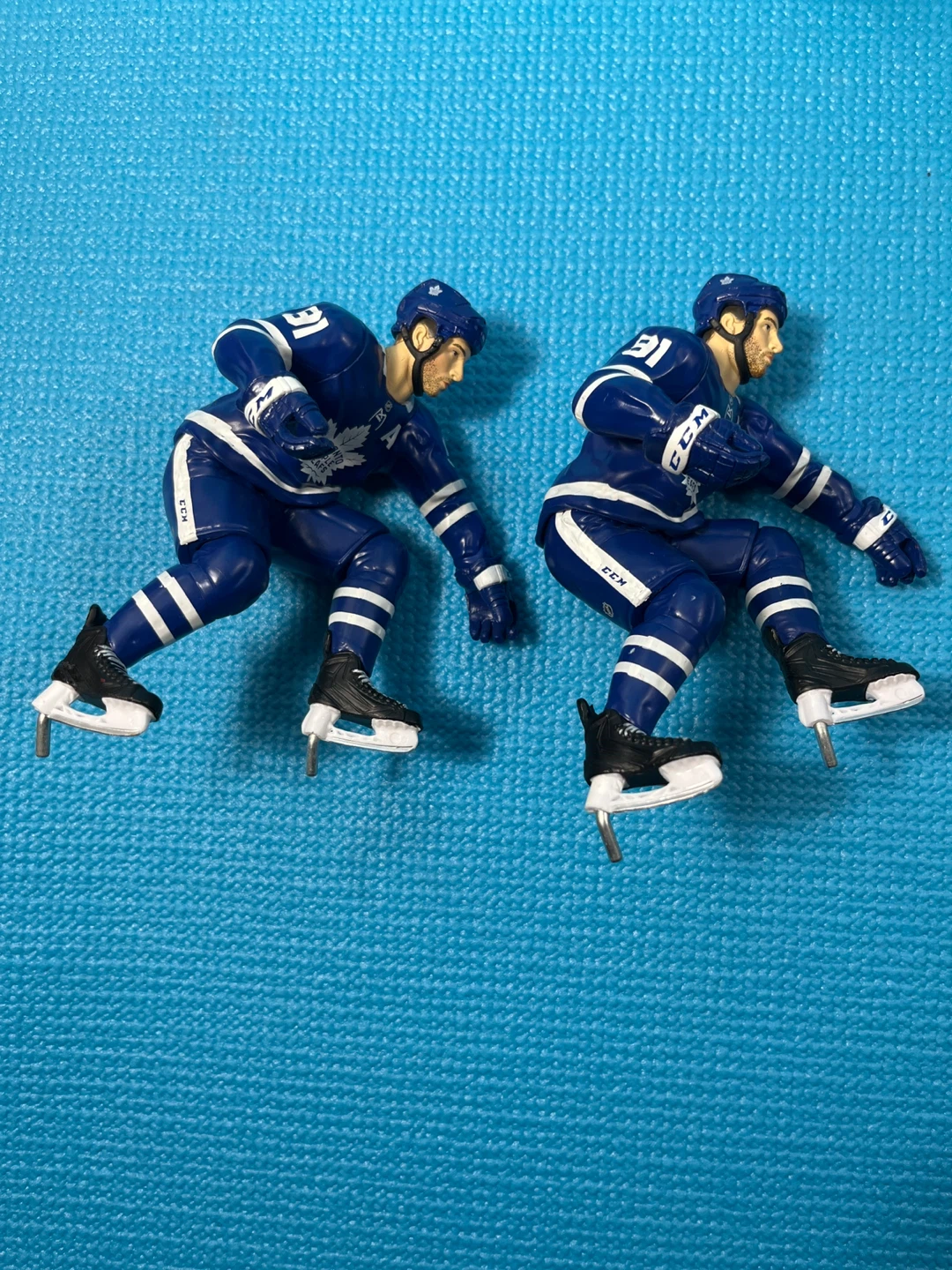 Toronto Maple Leafs figures set of 4 incomplete - photo 4