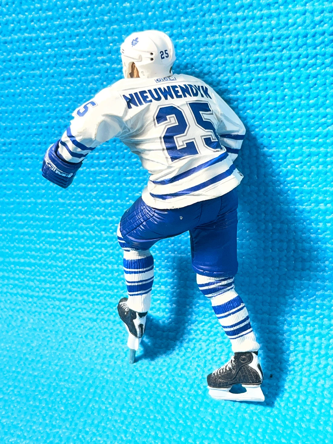 Toronto Maple Leafs figures set of 4 incomplete - photo 5