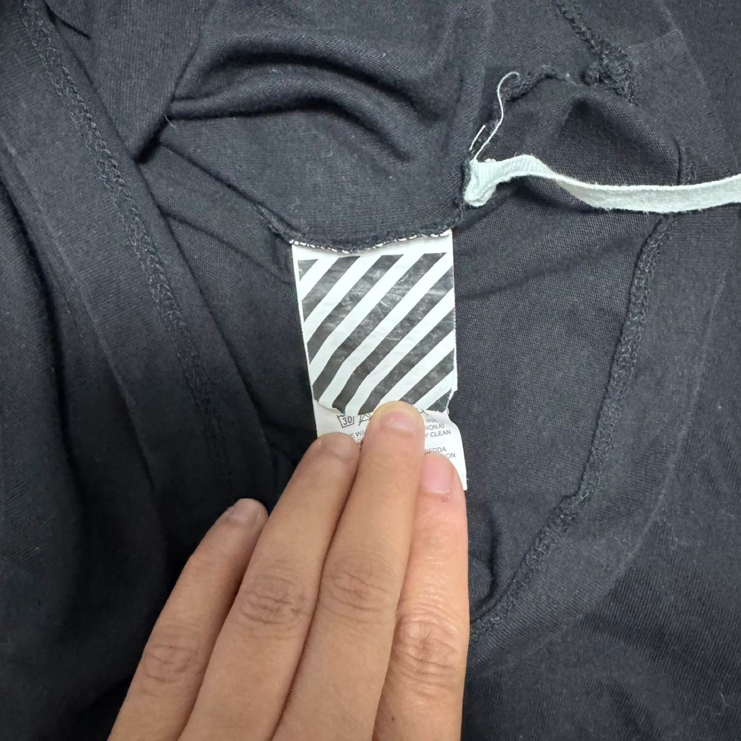 Off-White Black Butterfly Arrows T-Shirt - photo 4