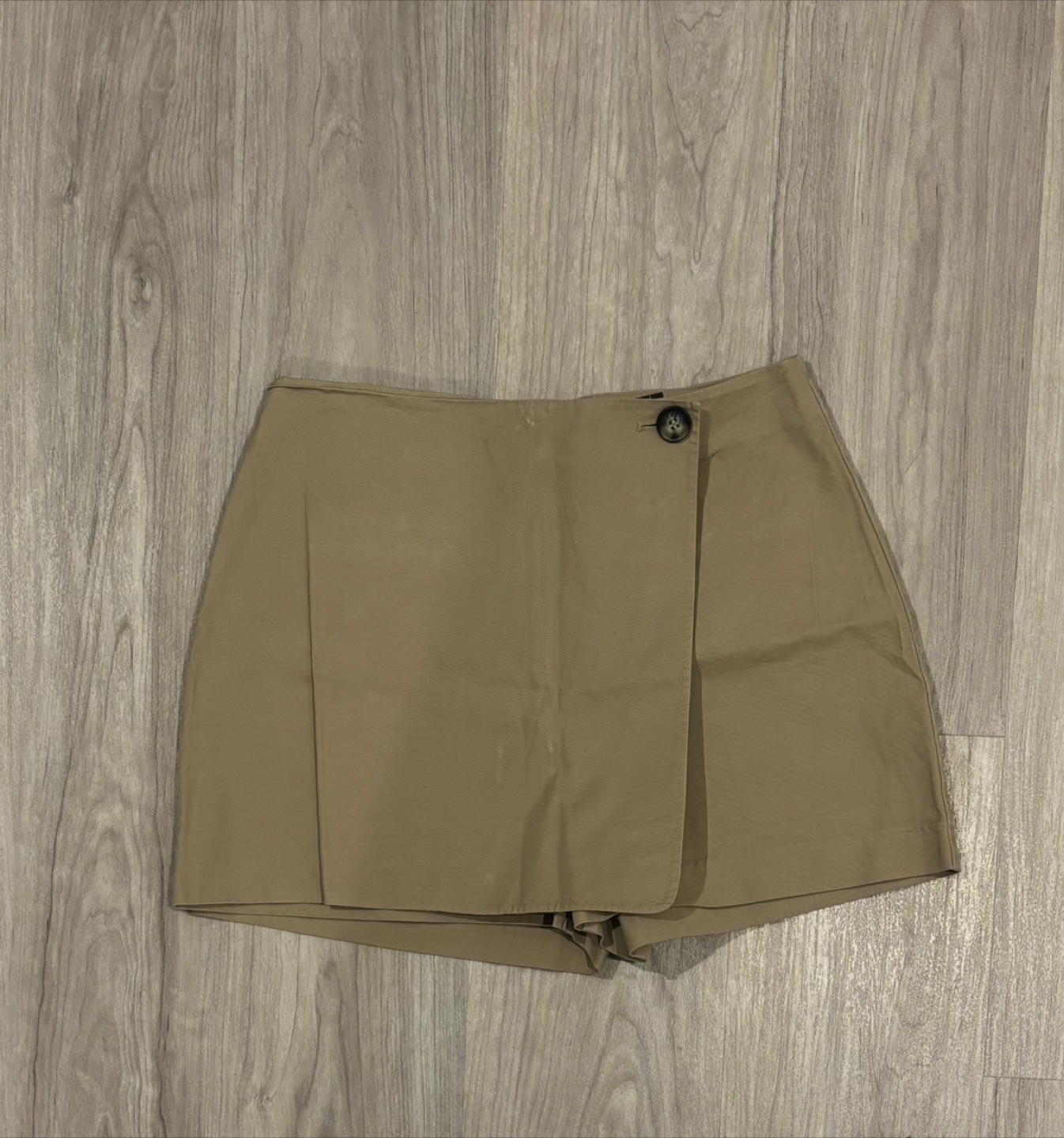 Beige brown Skort with Button Detail