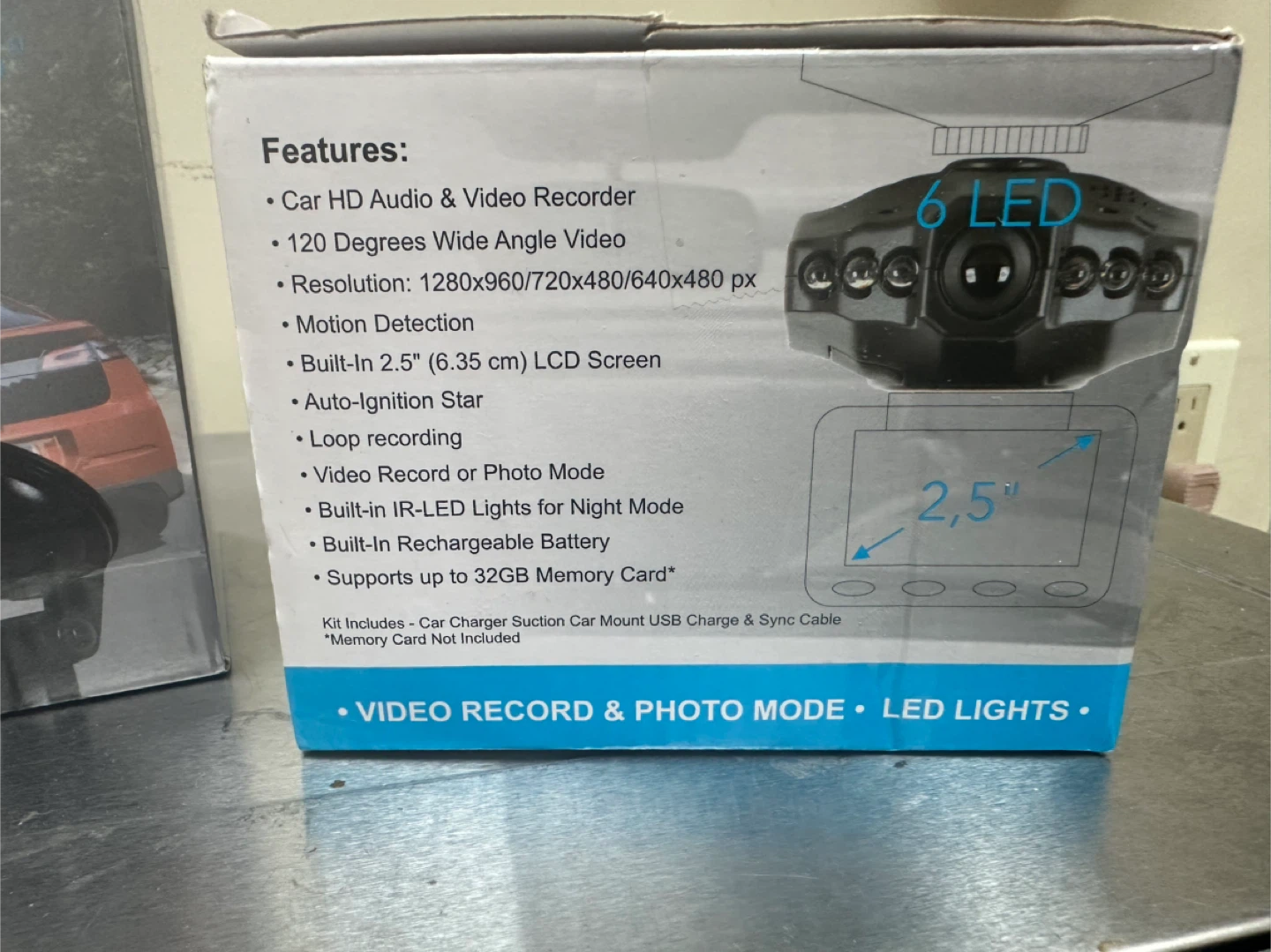 elink HD Dash Cam with 2.5-inch Swivel Screen - photo 2