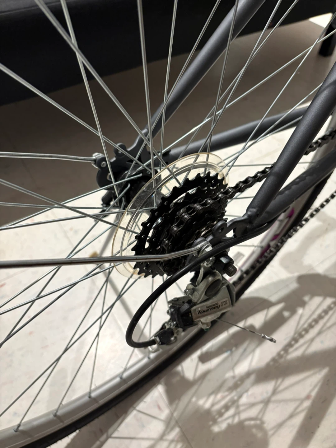 【Like New】Supercycle Solaris Hybrid Bike, 700C, Grey - photo 3