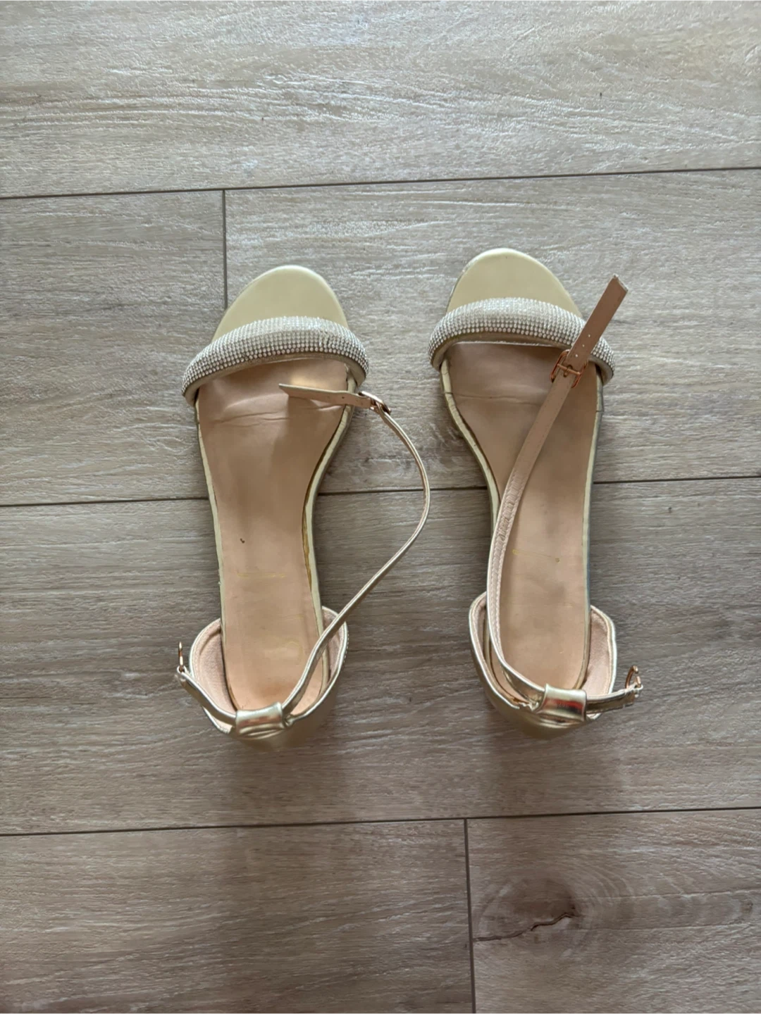 So Fab Flat Sandals with Rhinestone Detail - photo 2