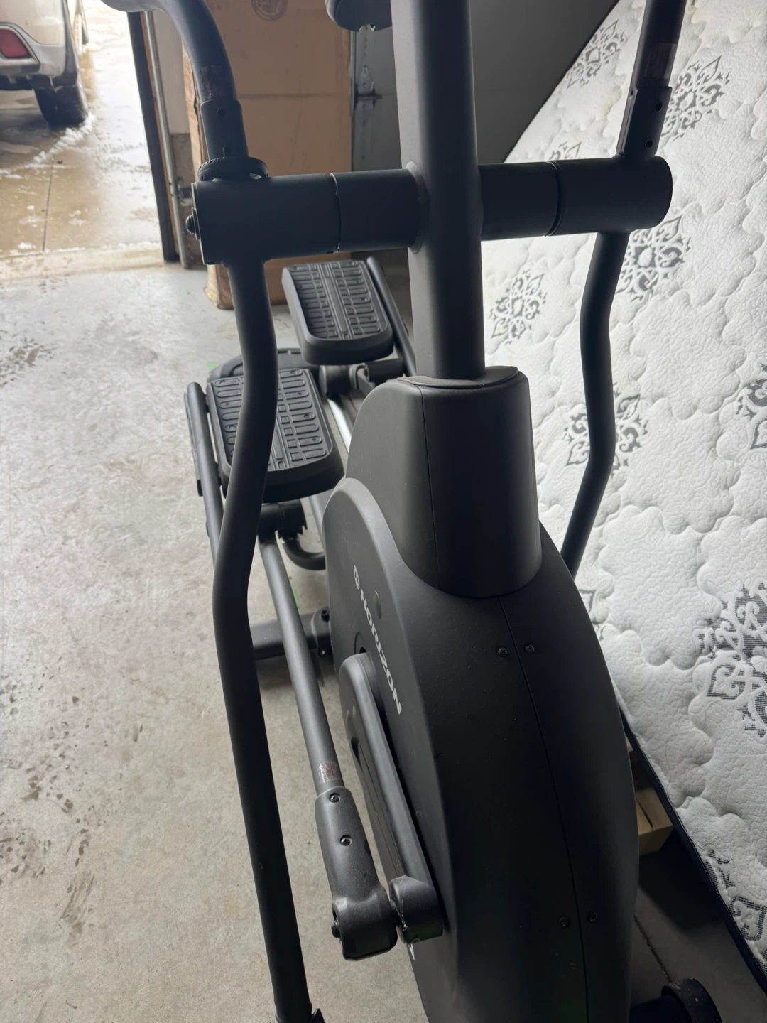 Horizon Fitness CE8.8 Elliptical Trainer - photo 3