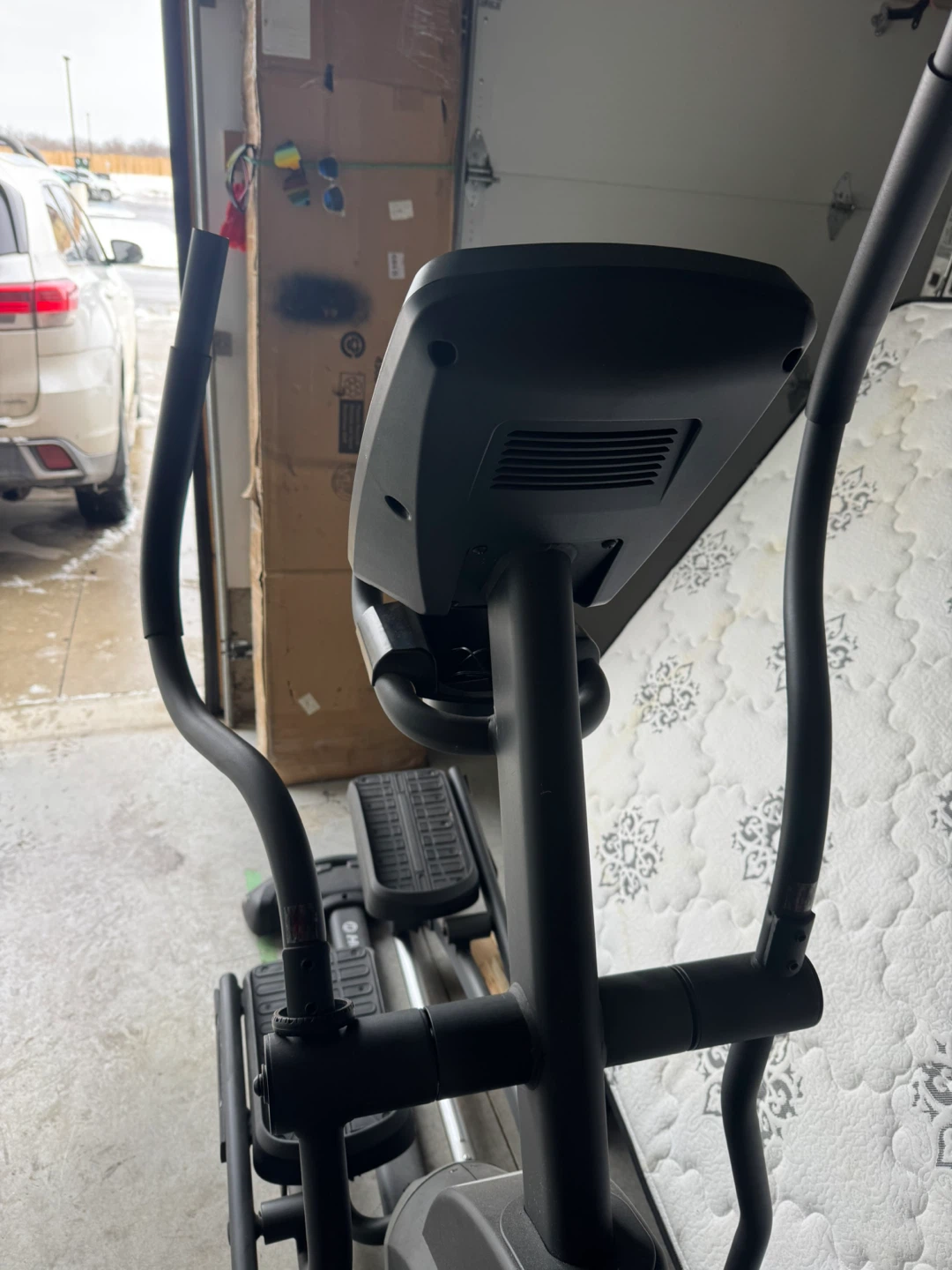 Horizon Fitness CE8.8 Elliptical Trainer - photo 2