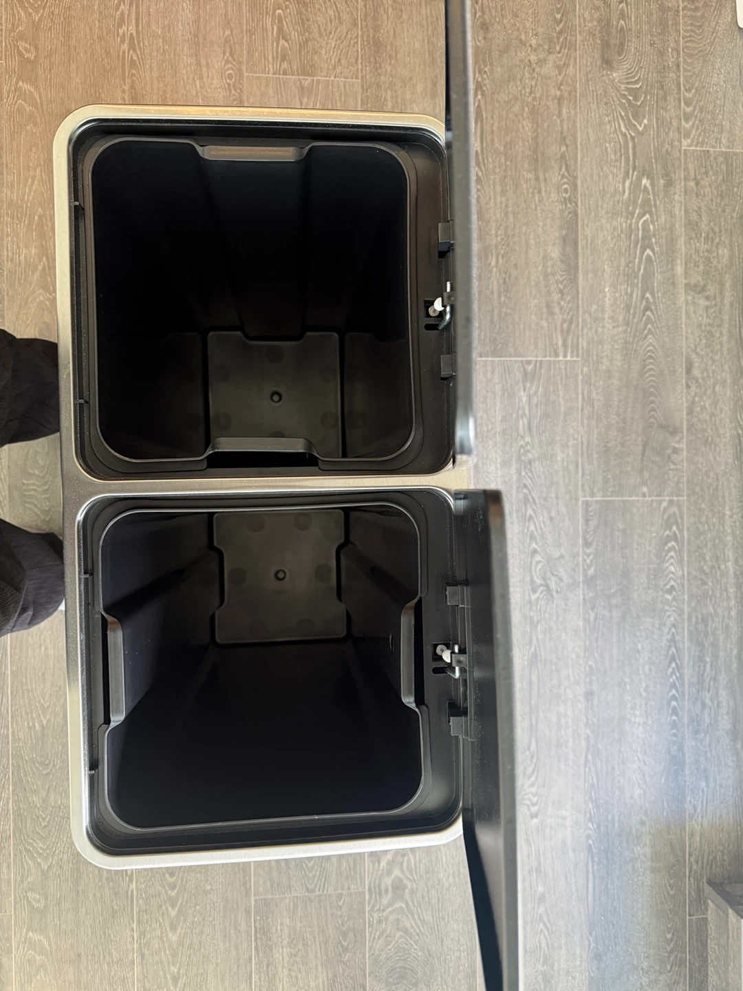 White Dual Compartment Step Bin Trash Can - photo 2