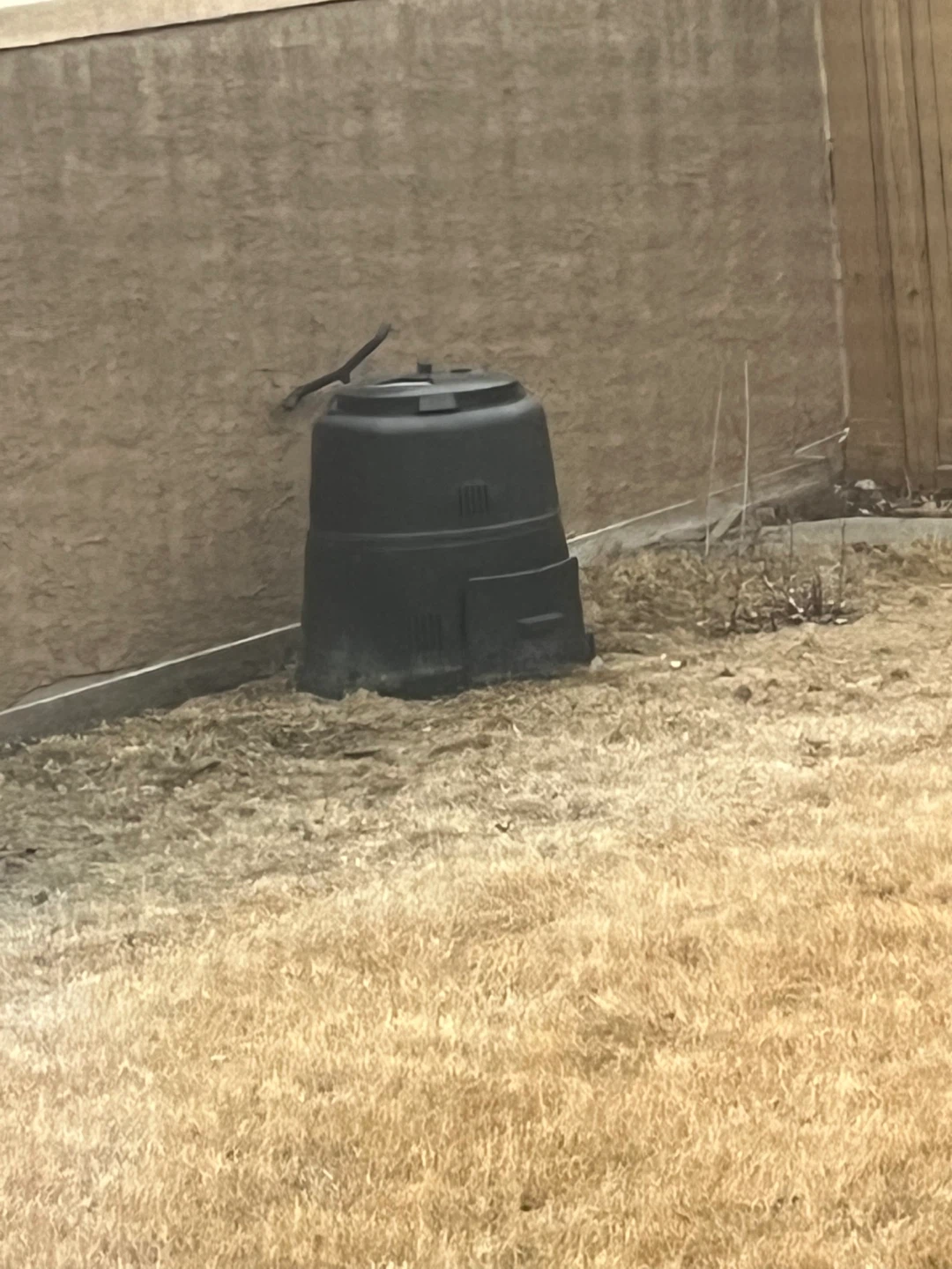 2 x Black Plastic Compost Bins FREE - photo 2