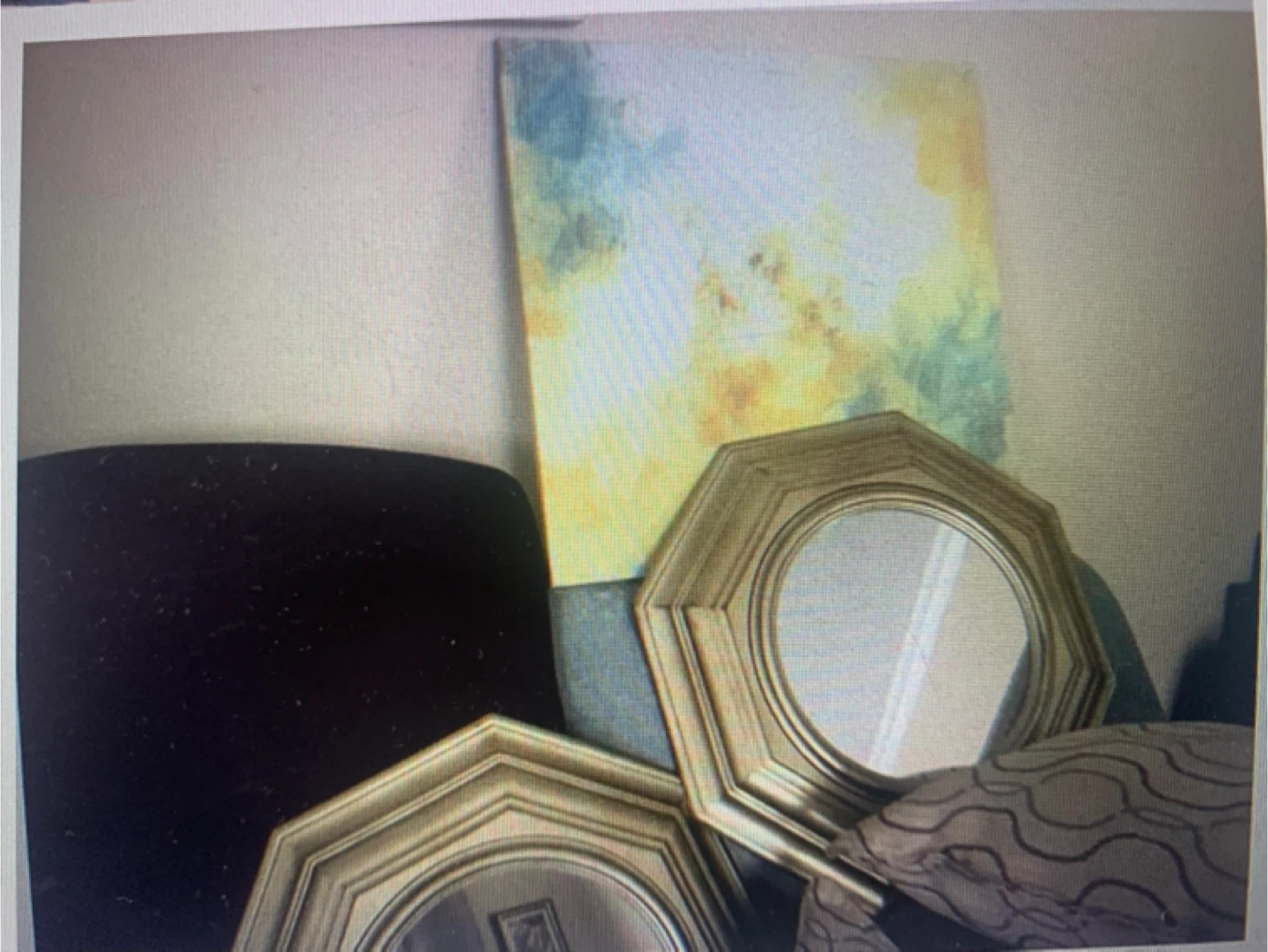 Beautiful mirrors & painting🥕🥕