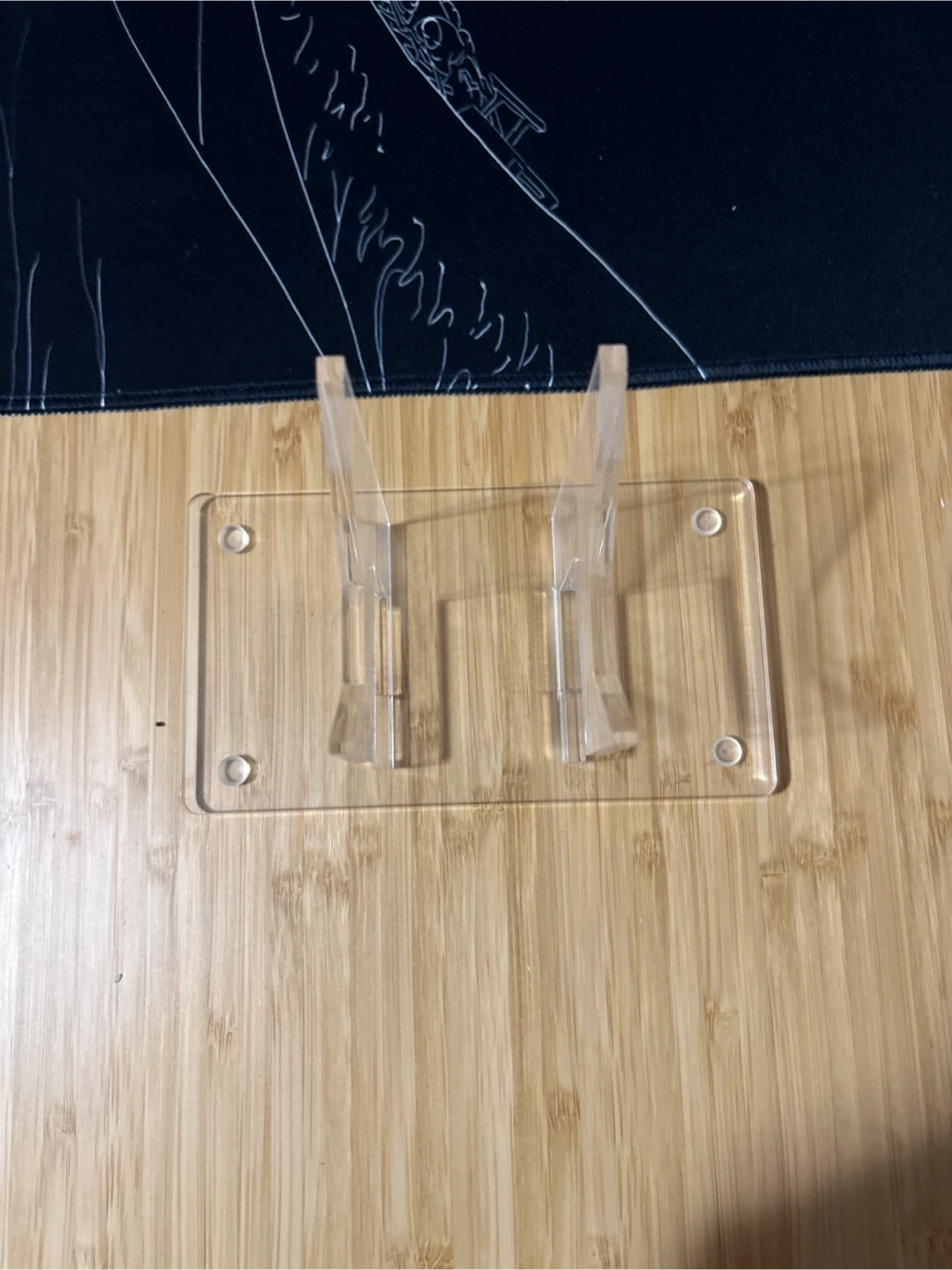 Controller stand - photo 3