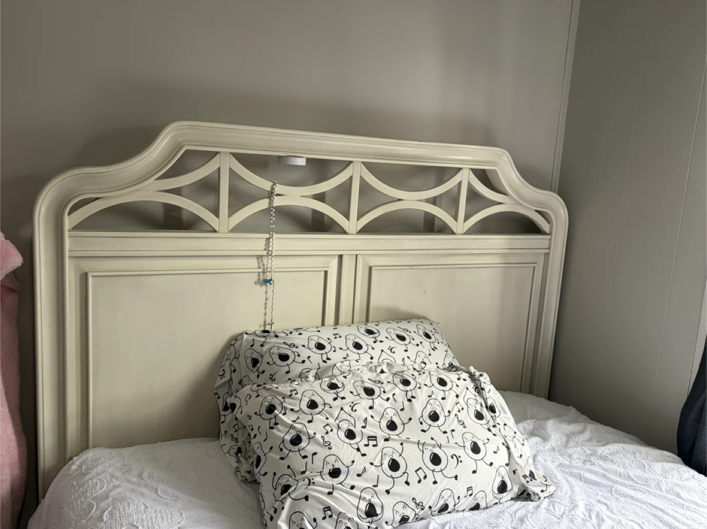 Cream White Queen Size Bed Frame with Storage Drawers - photo 3