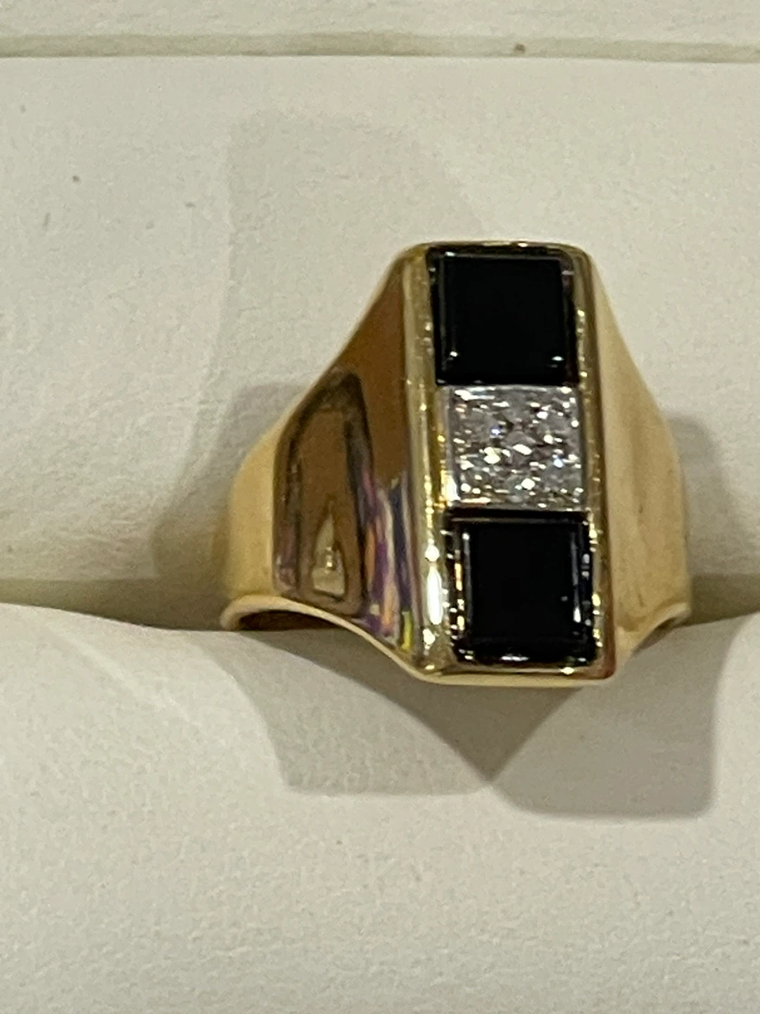 Solid 18k yellow gold diamond ,Onyx