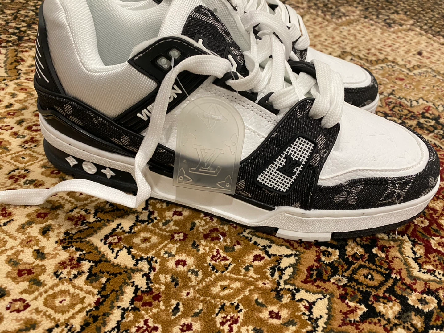 Louis Vuitton LV Trainers - photo 3