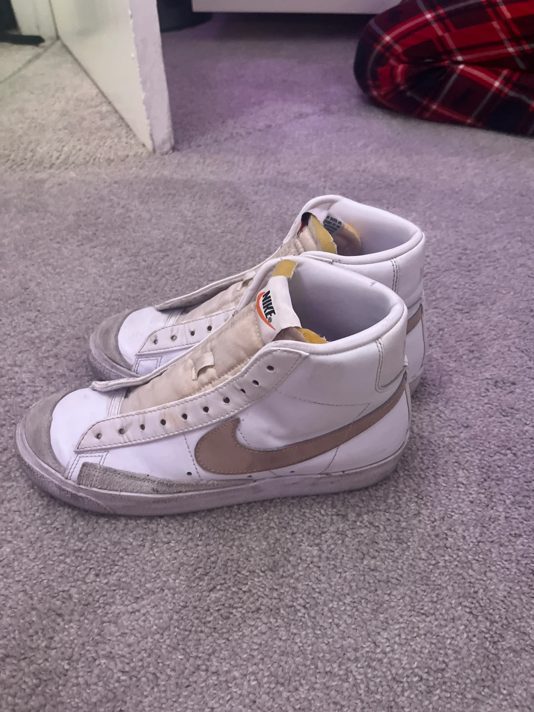 Nike Blazer Mid '77 Vintage High Top Sneakers - photo 2