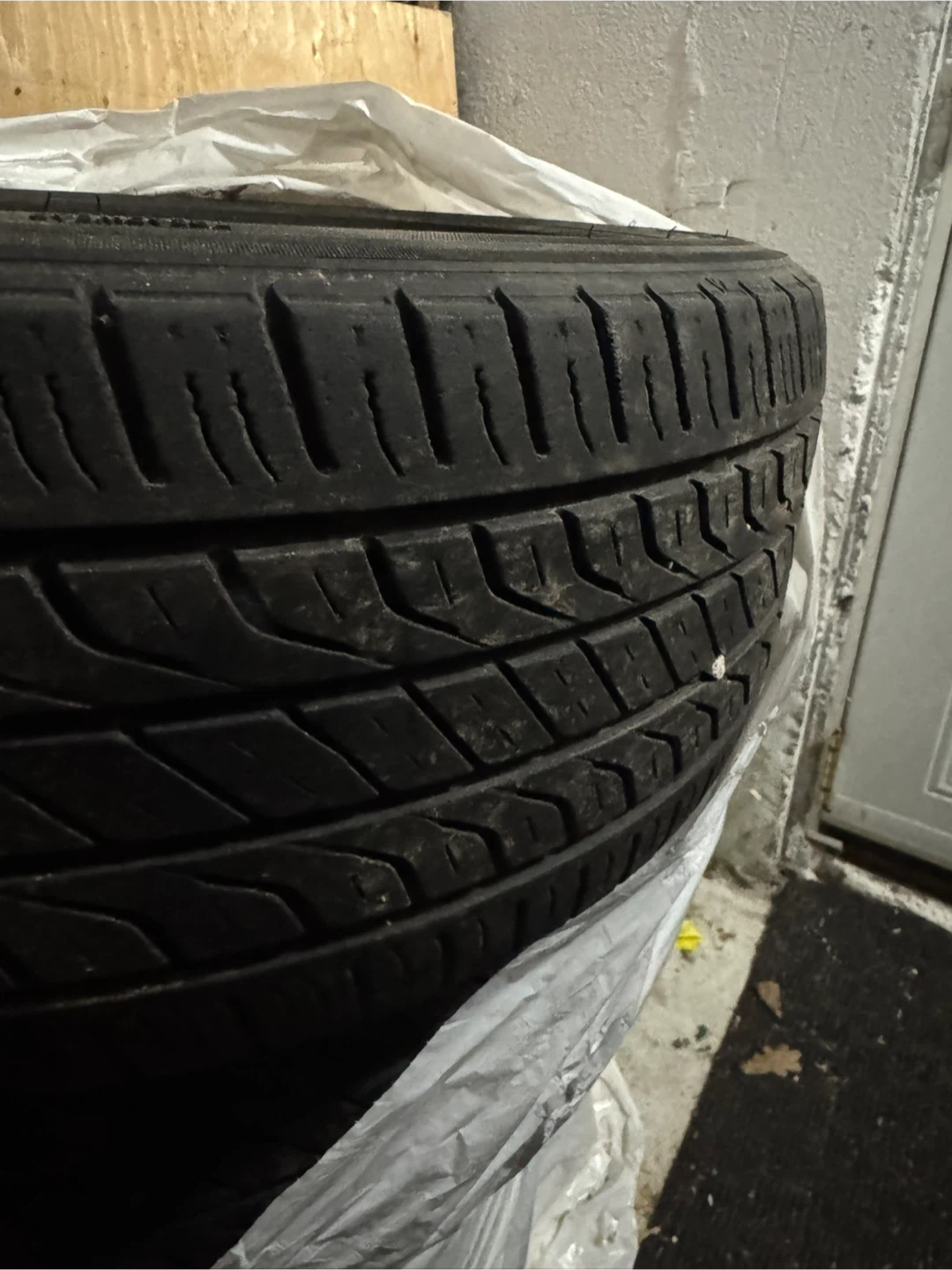 205w/55R16  M+S Toyo Tire