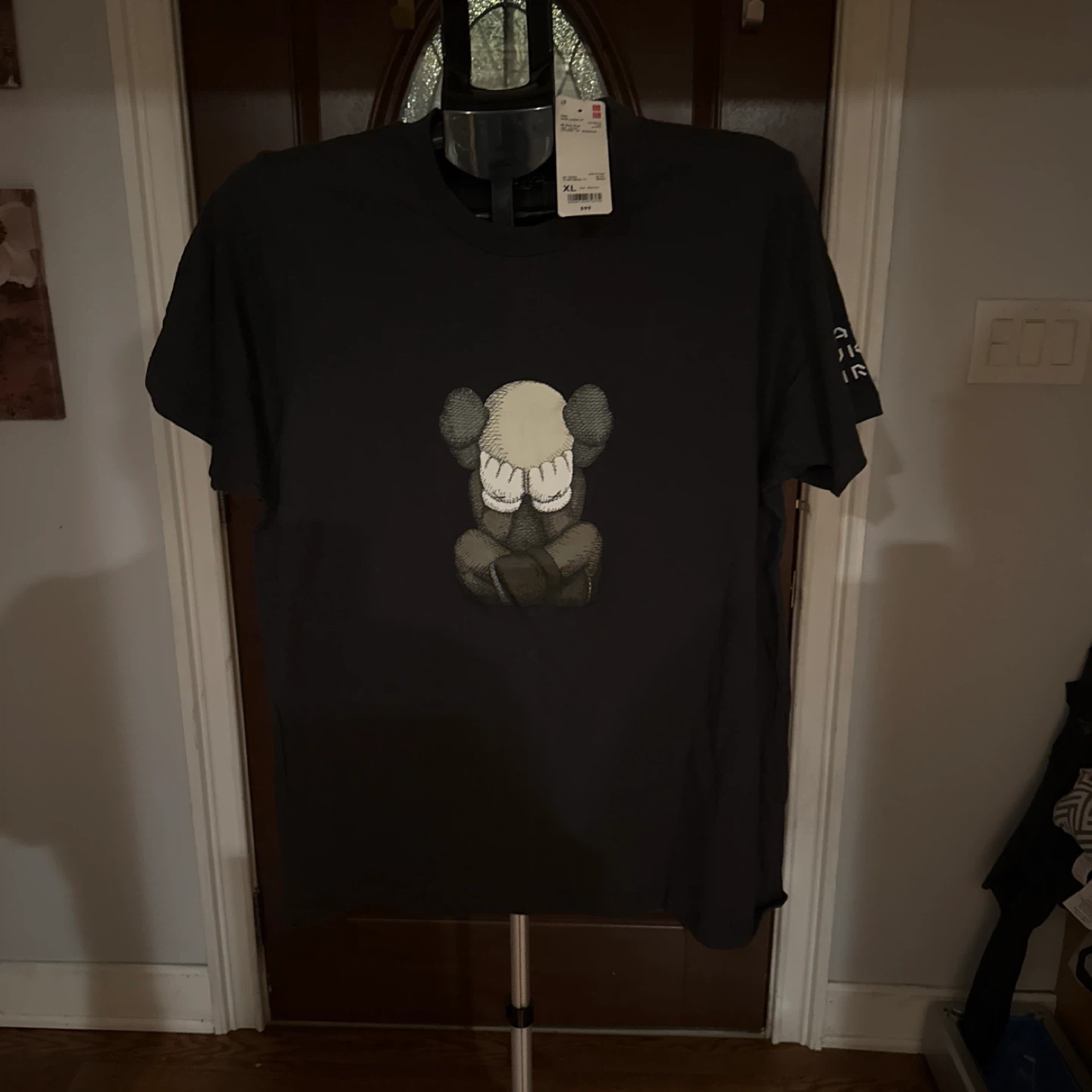 UNIQLO KAWS Tokyo First Short Sleeve Graphic T-Shirt XL