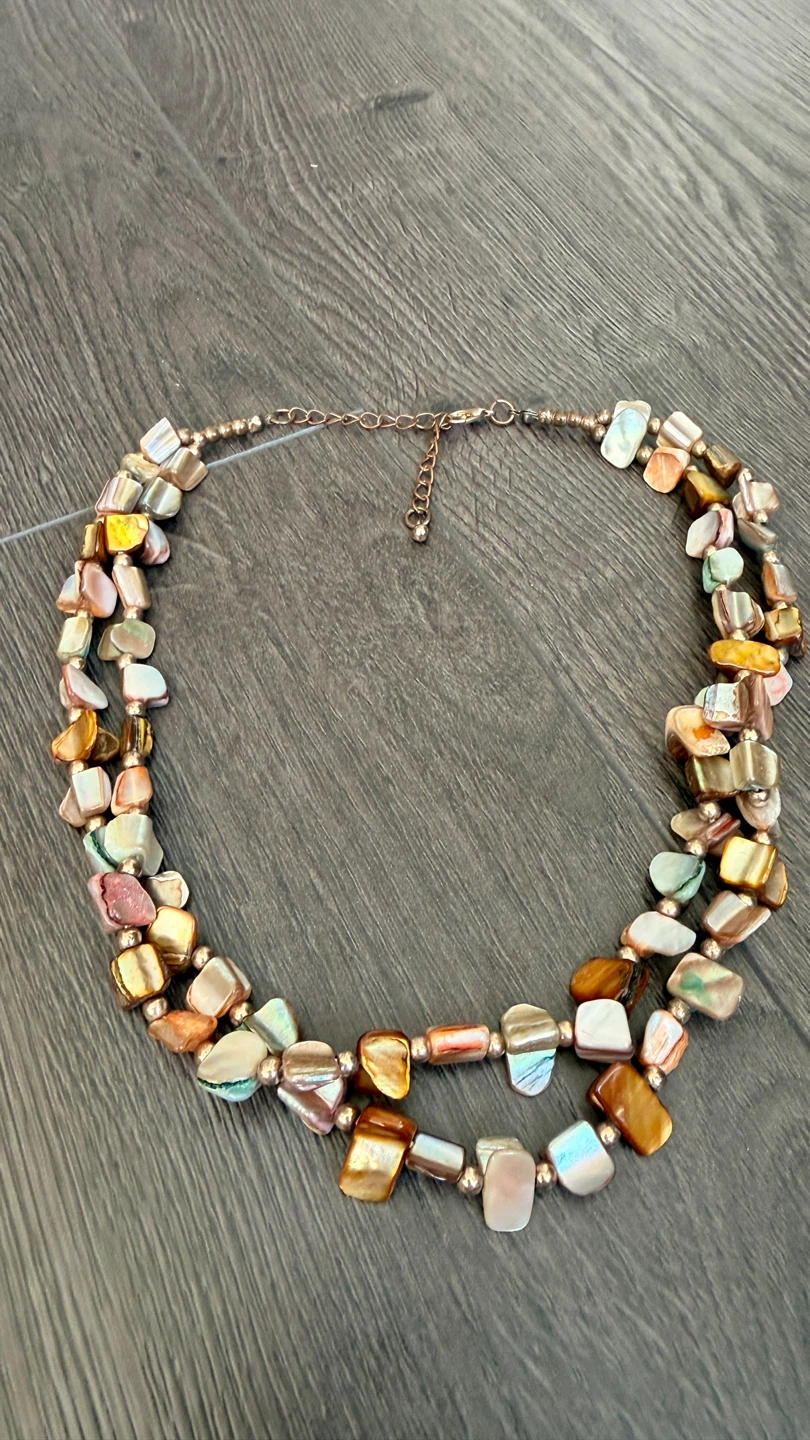 Multi-Strand Shell Necklace - photo 2