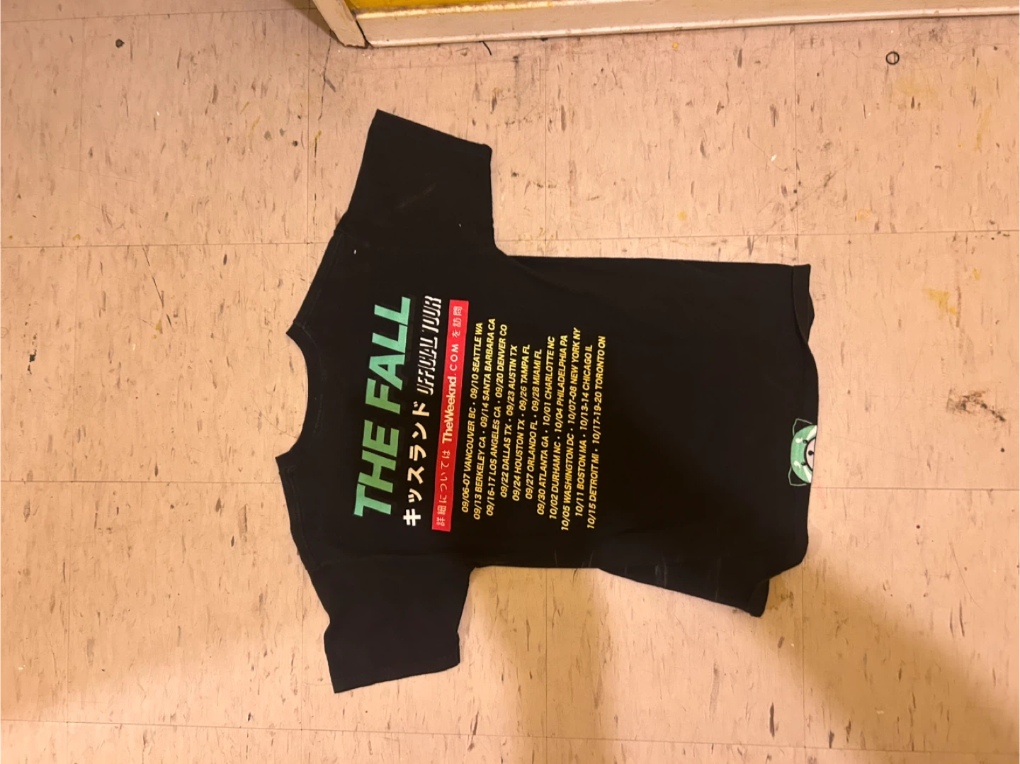 The Weeknd XO Official Issue The Fall Tour T-Shirt Small - photo 2