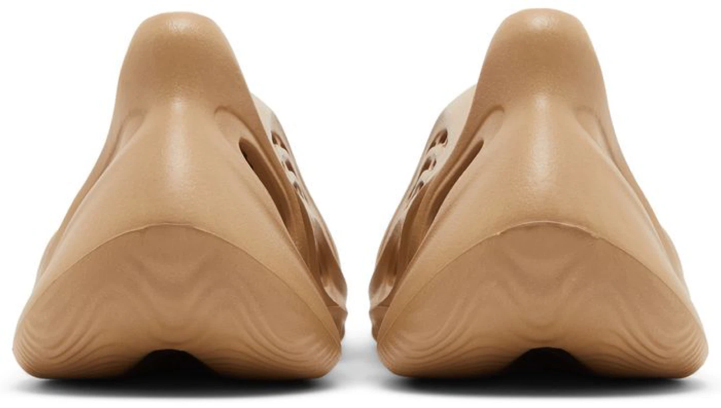 Yeezy Foam Runner Mxn - Sand COMES WITH NO BOX - photo 4