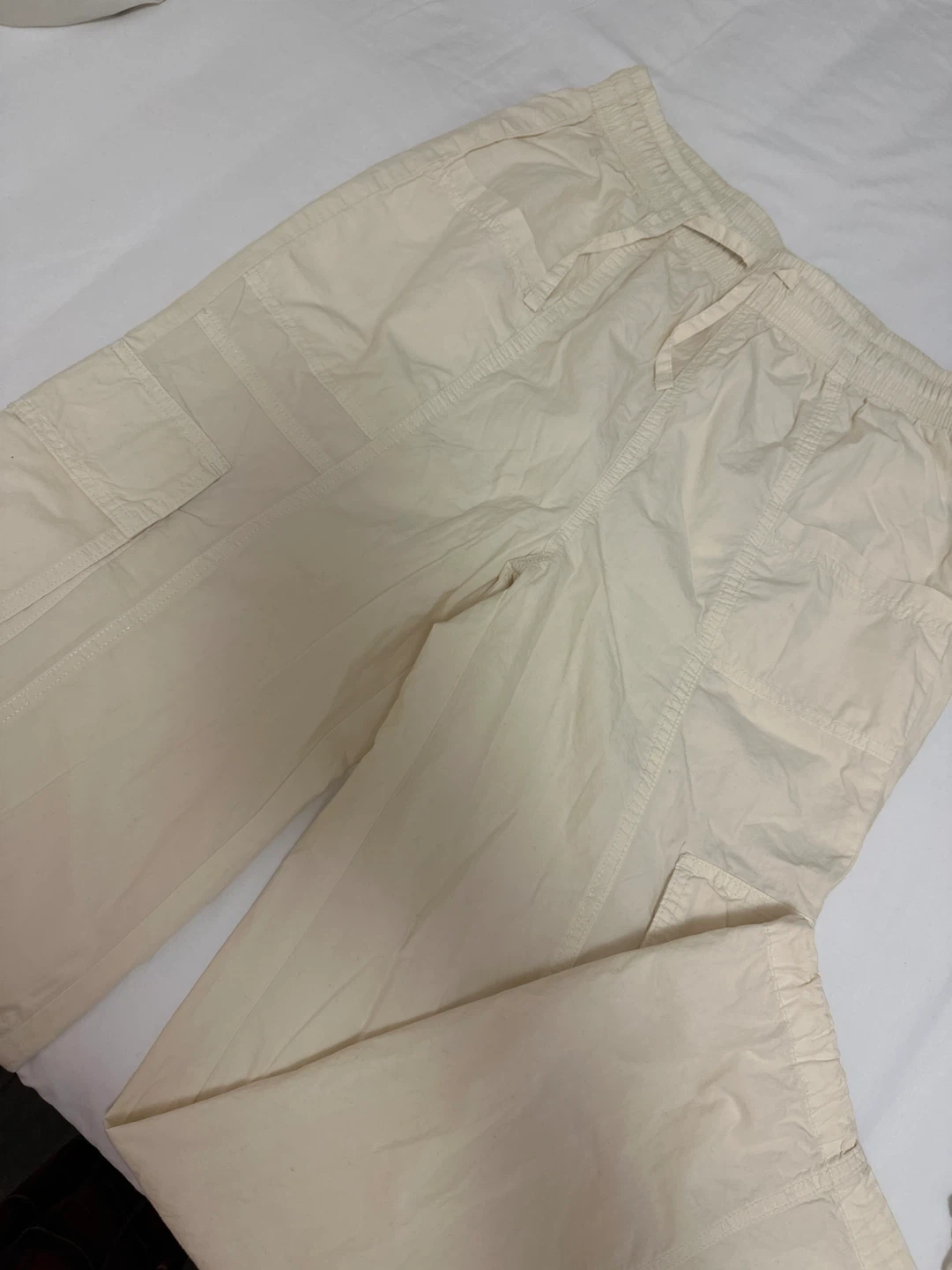 Aerie Cream Cargo Pants - photo 2