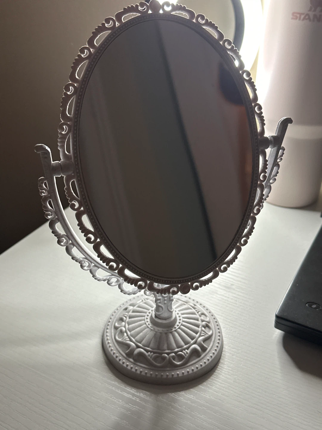 White Oval Vintage Mirror