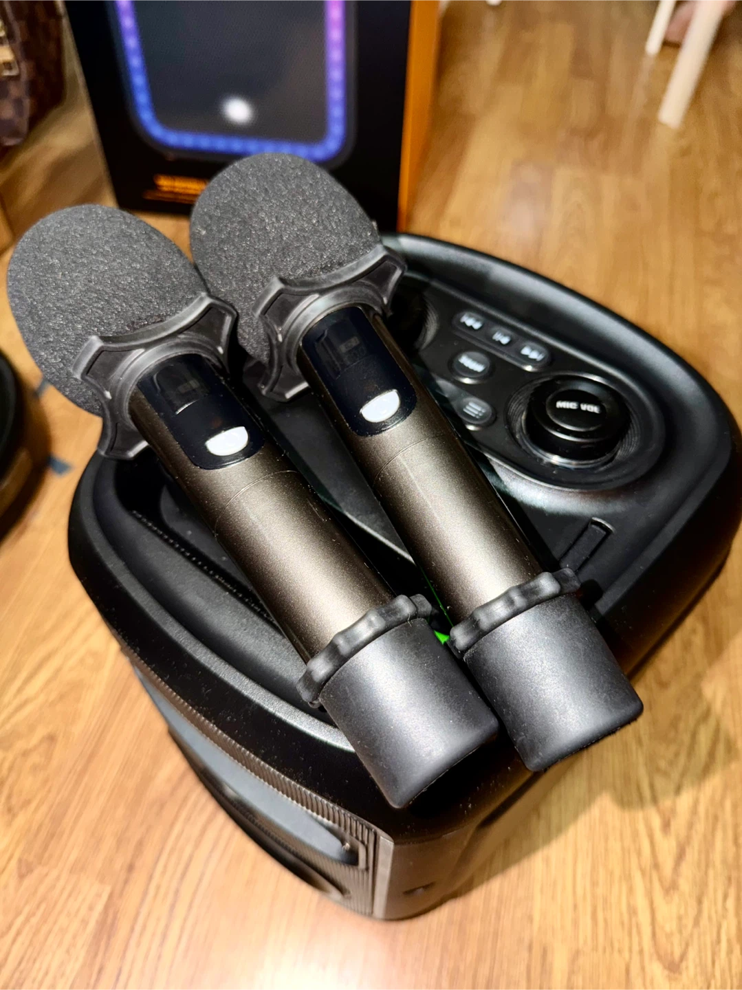 XTREME X-POP650 Pop Speaker with 2 Microphones - photo 3