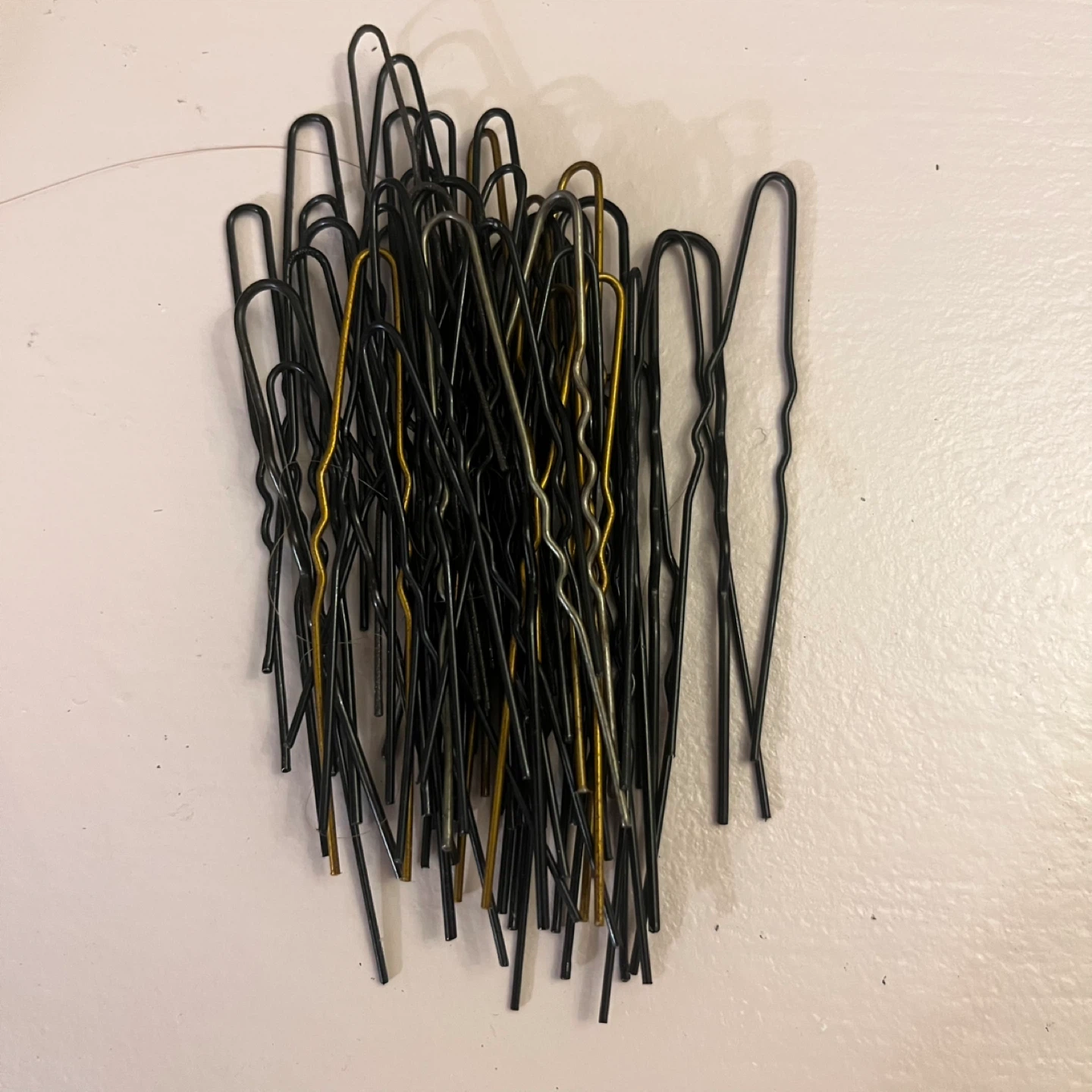 Assorted Bobby Pins & Hair Pins - photo 2