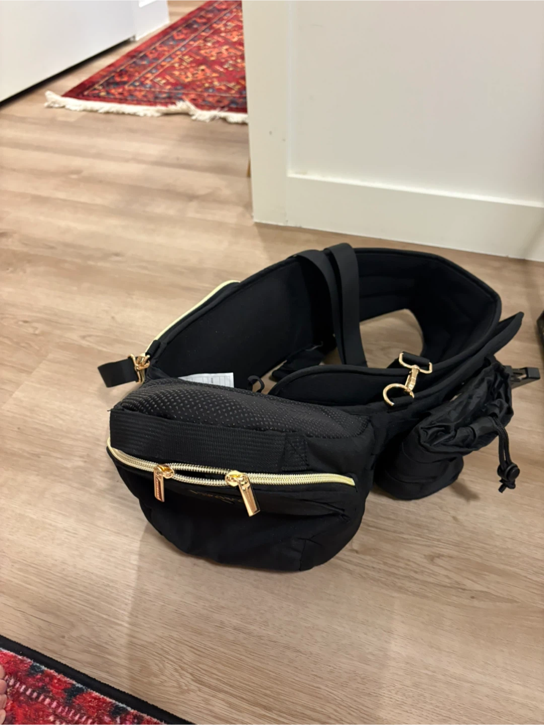 VIFOYO Black Fanny Pack Waist Bag - photo 4