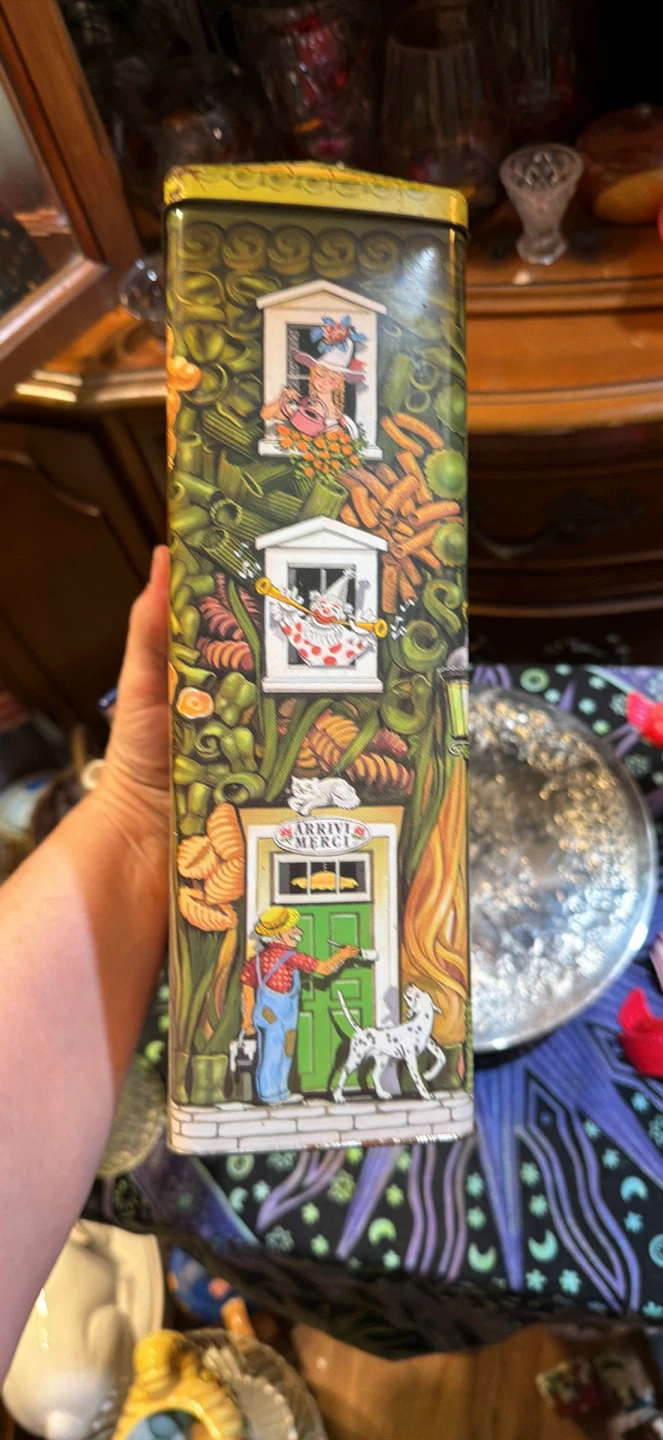 La Piu Bella Casa di Pasta Tin