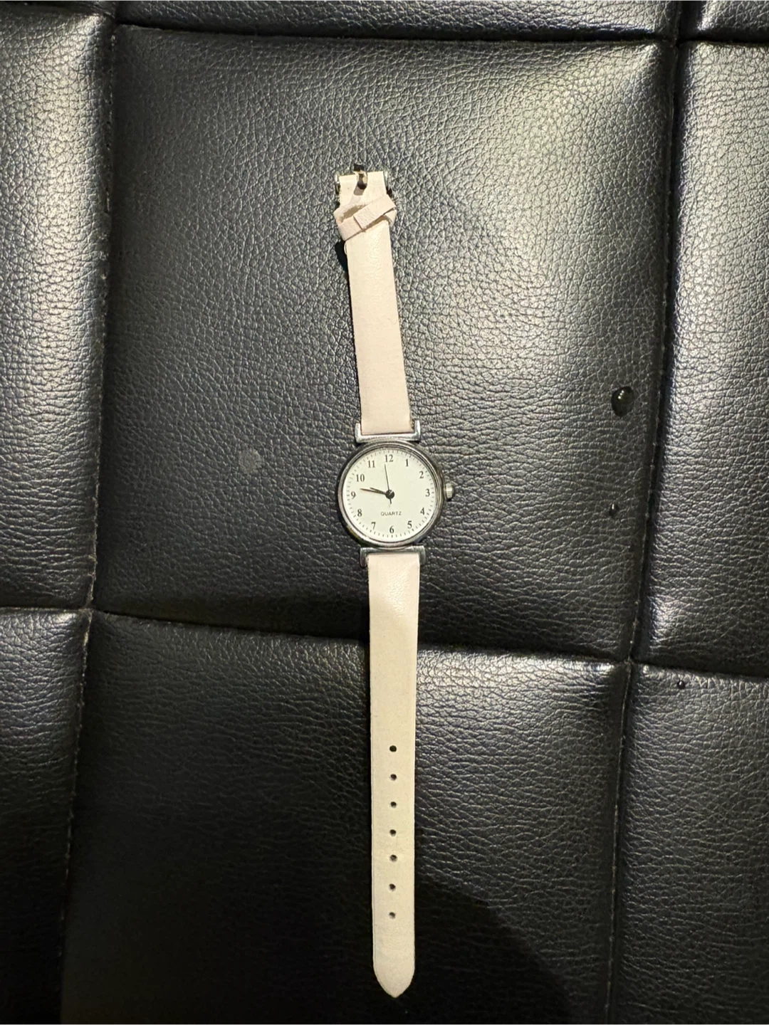 White Leather Strap Quartz Watch