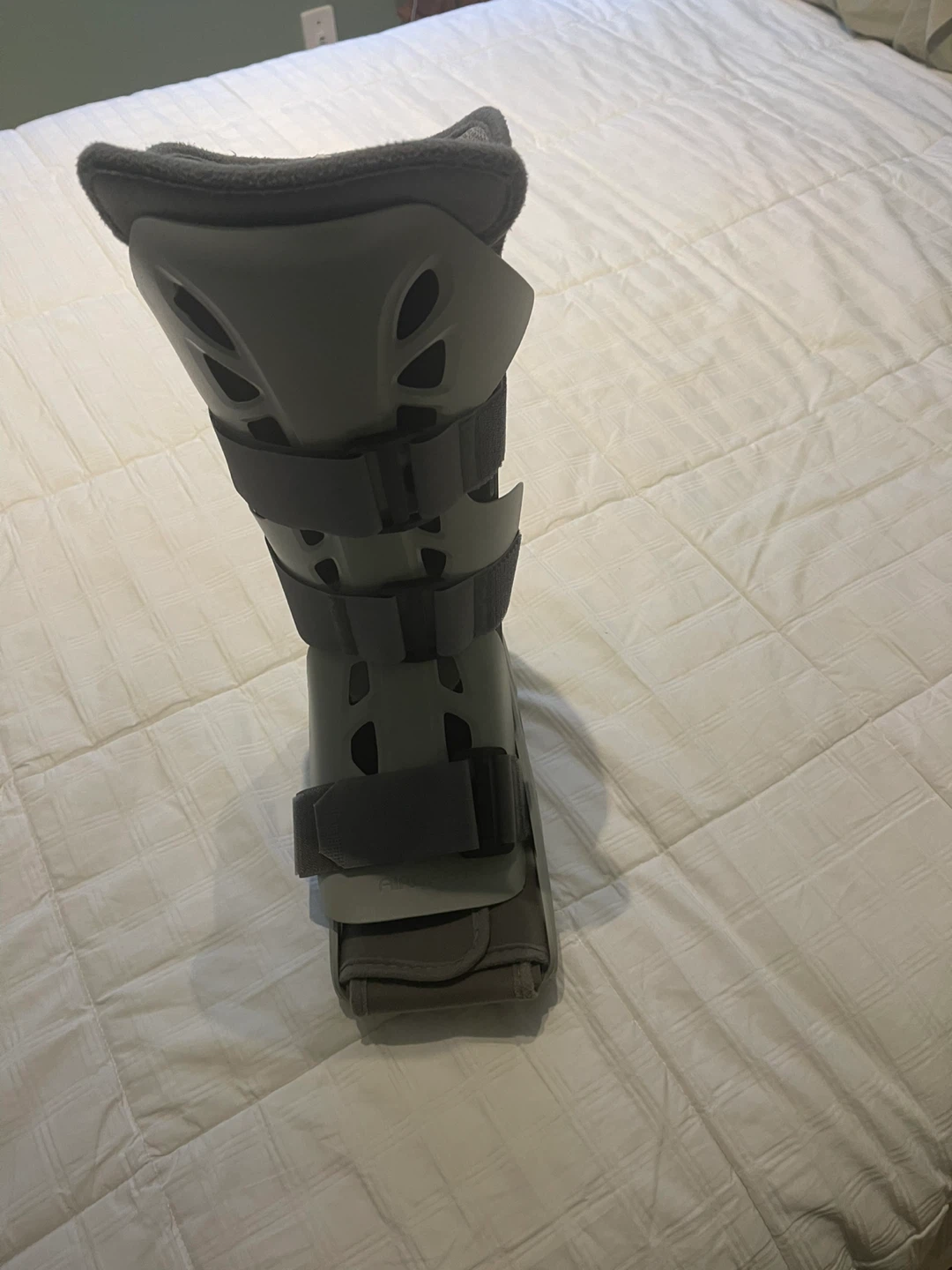 Gray Walking Boot Cast - Size 9-10