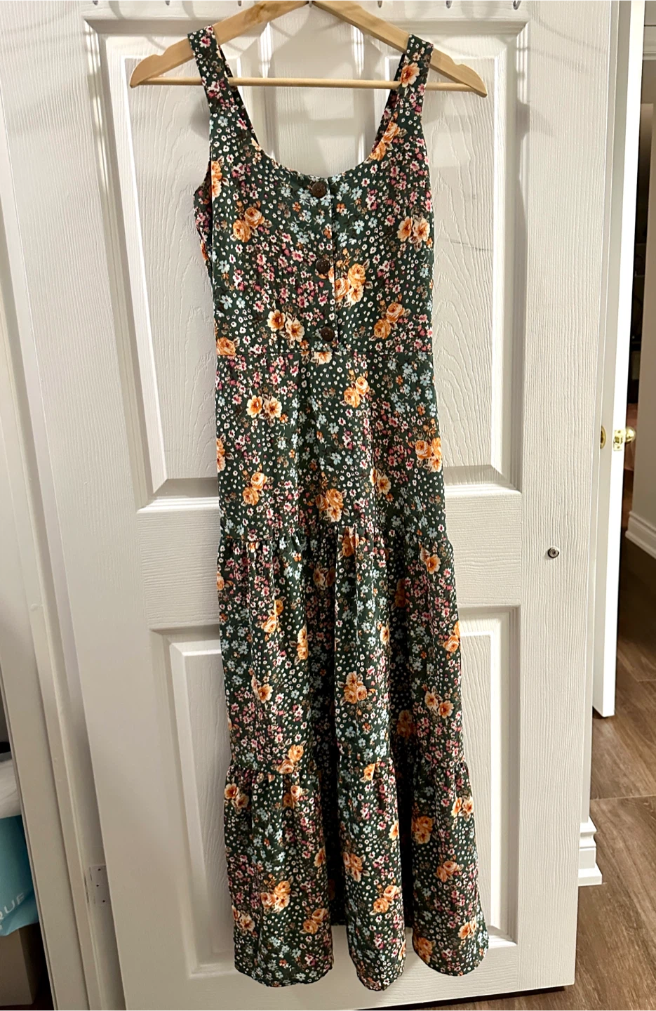 Floral Dresses - Monteau/Dynamite $10ea - photo 2