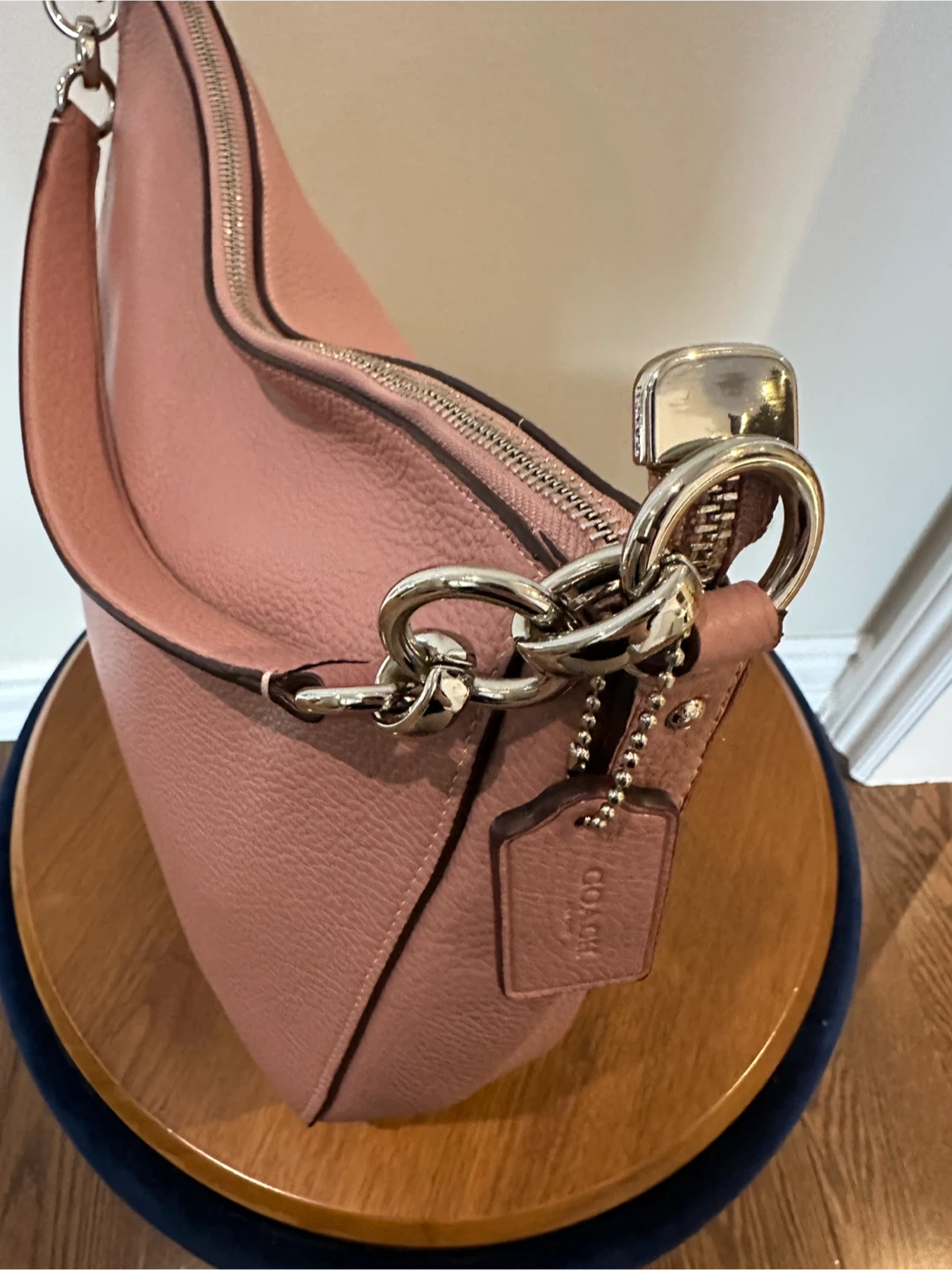 Coach Leather Hobo Shoulder Bag Style F31399 - Like New - photo 5