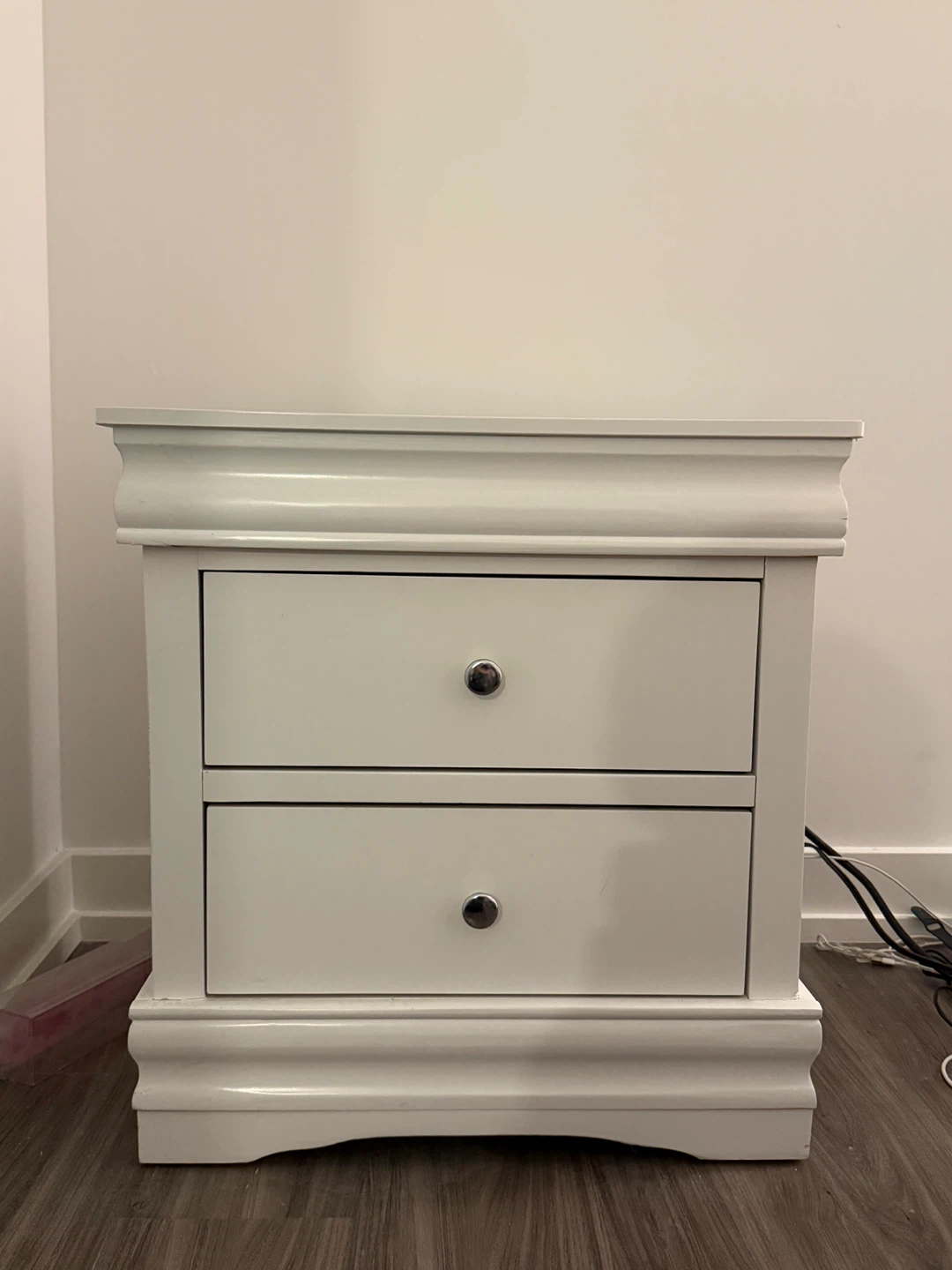 White 2-Drawer Nightstand