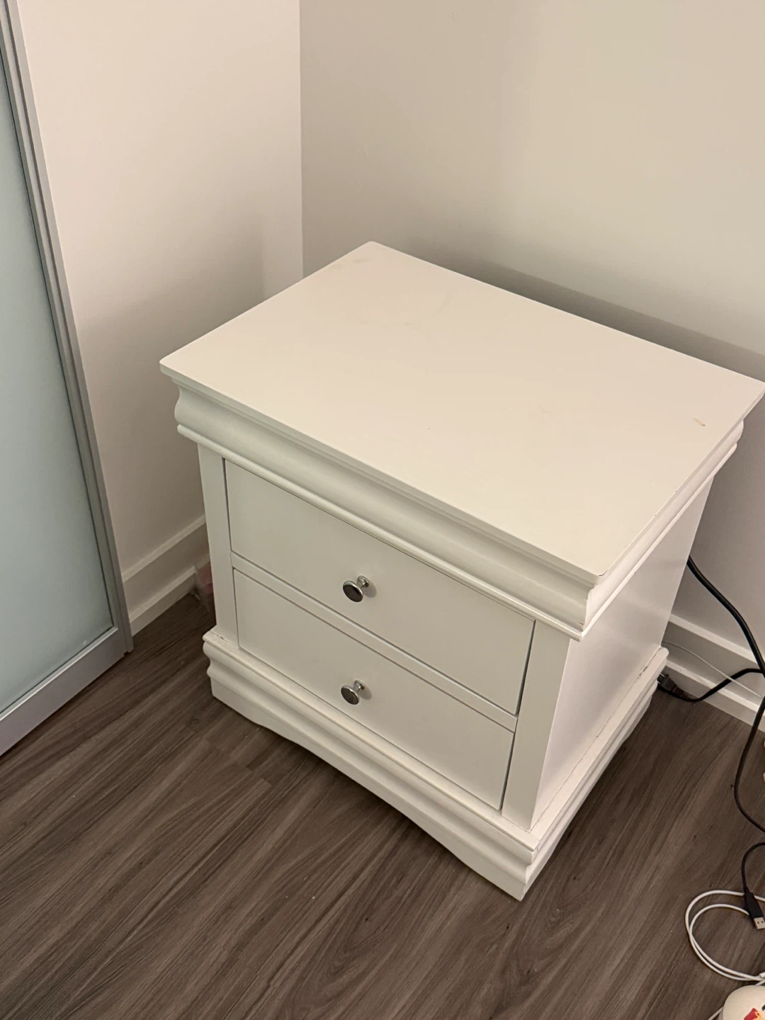 White 2-Drawer Nightstand - photo 2