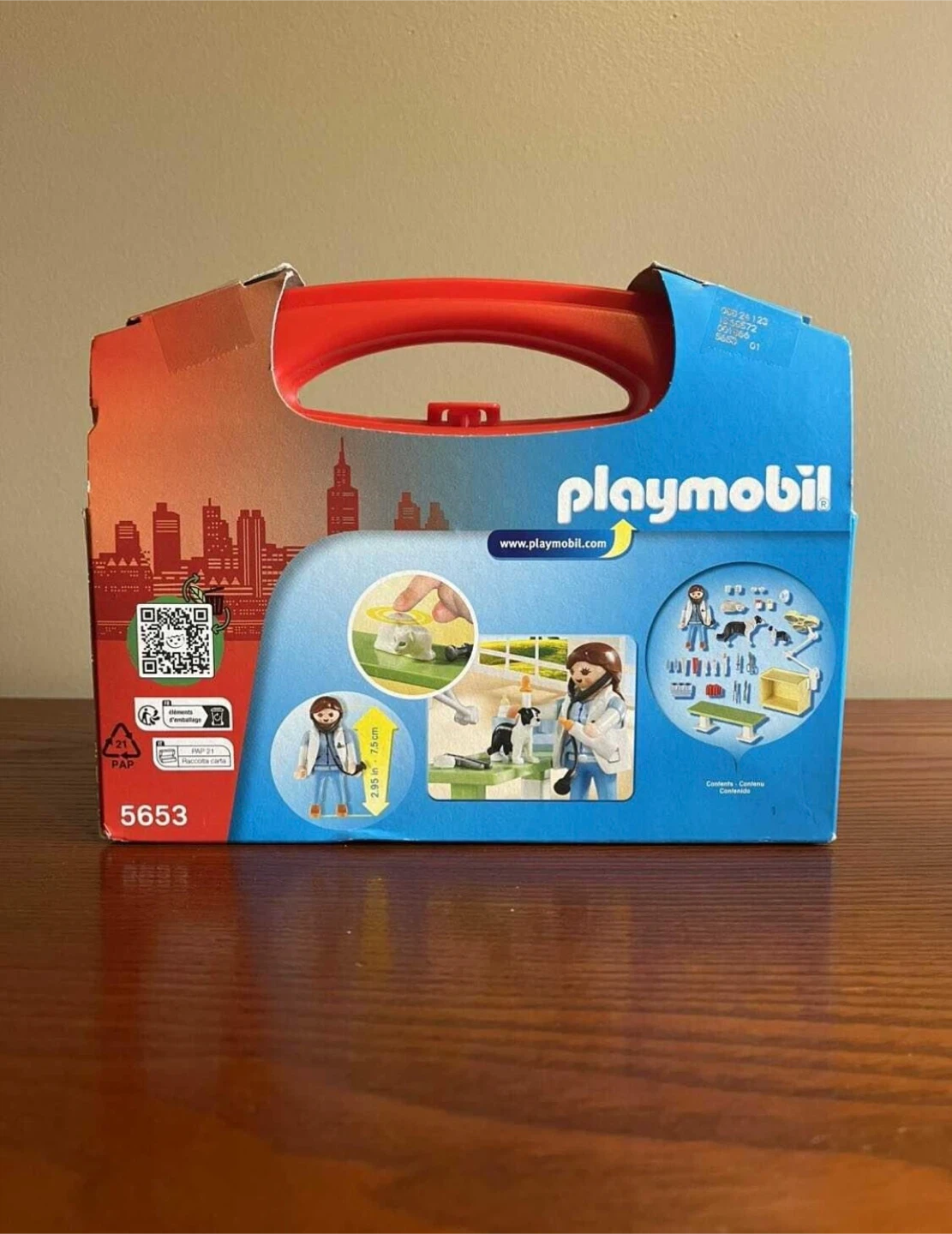 PLAYMOBIL VET VISIT & ROCK PAINTING KIT - photo 3