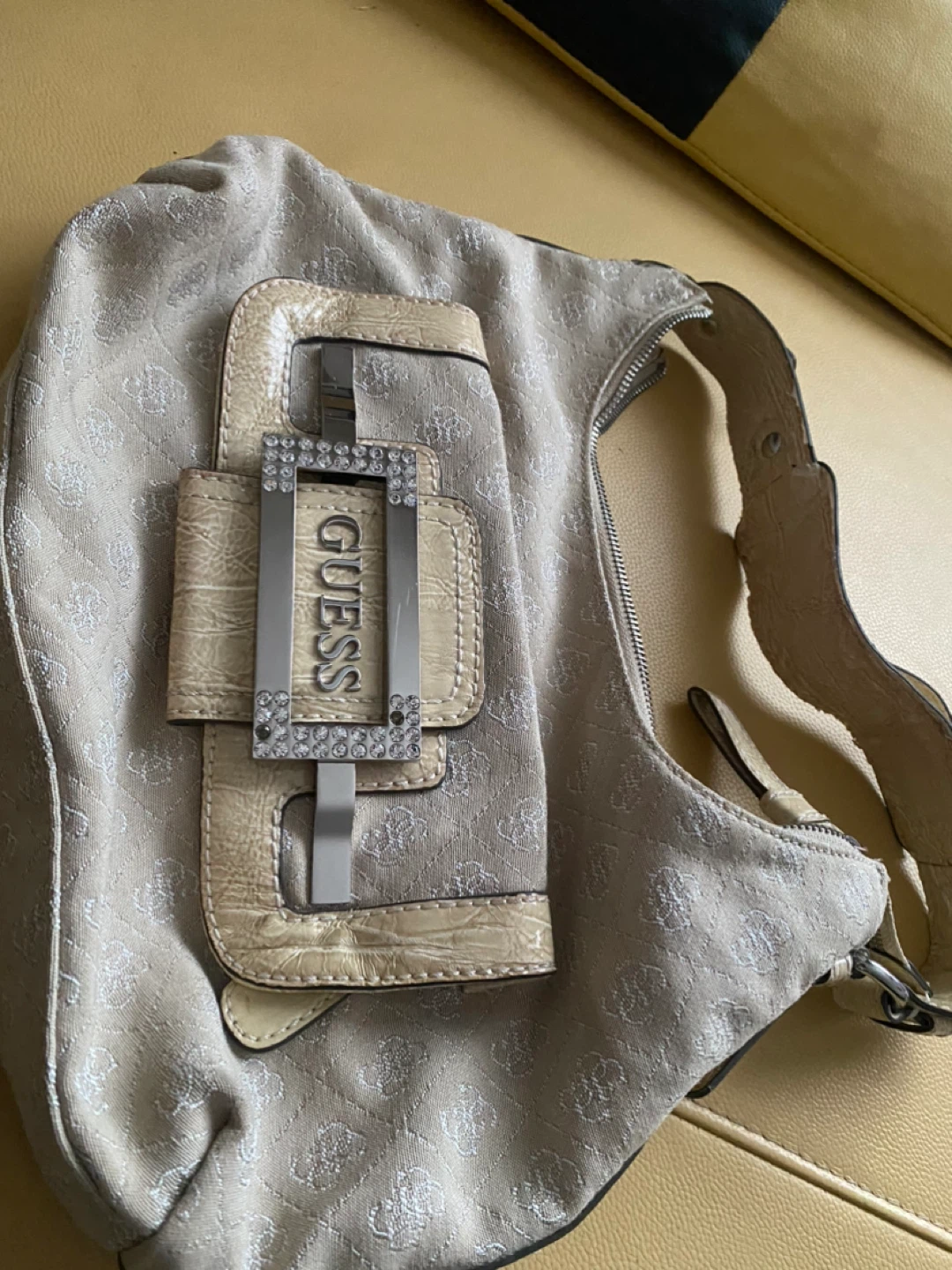 Guess Shoulder Bag